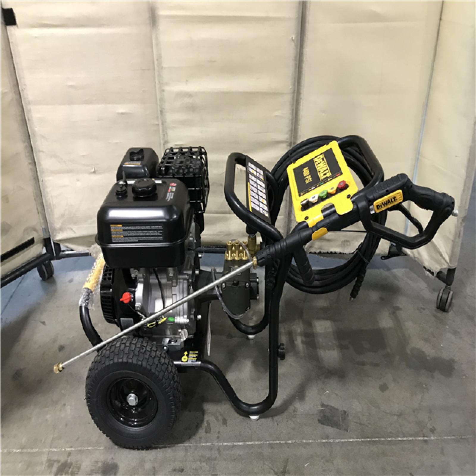 California As Is Dewalt Psi Gpm Gas Cold Water Pressure Washer