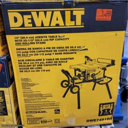 AS-IS DEWALT 10 in. 15 Amp 120V Site-Pro Compact Jobsite Table Saw