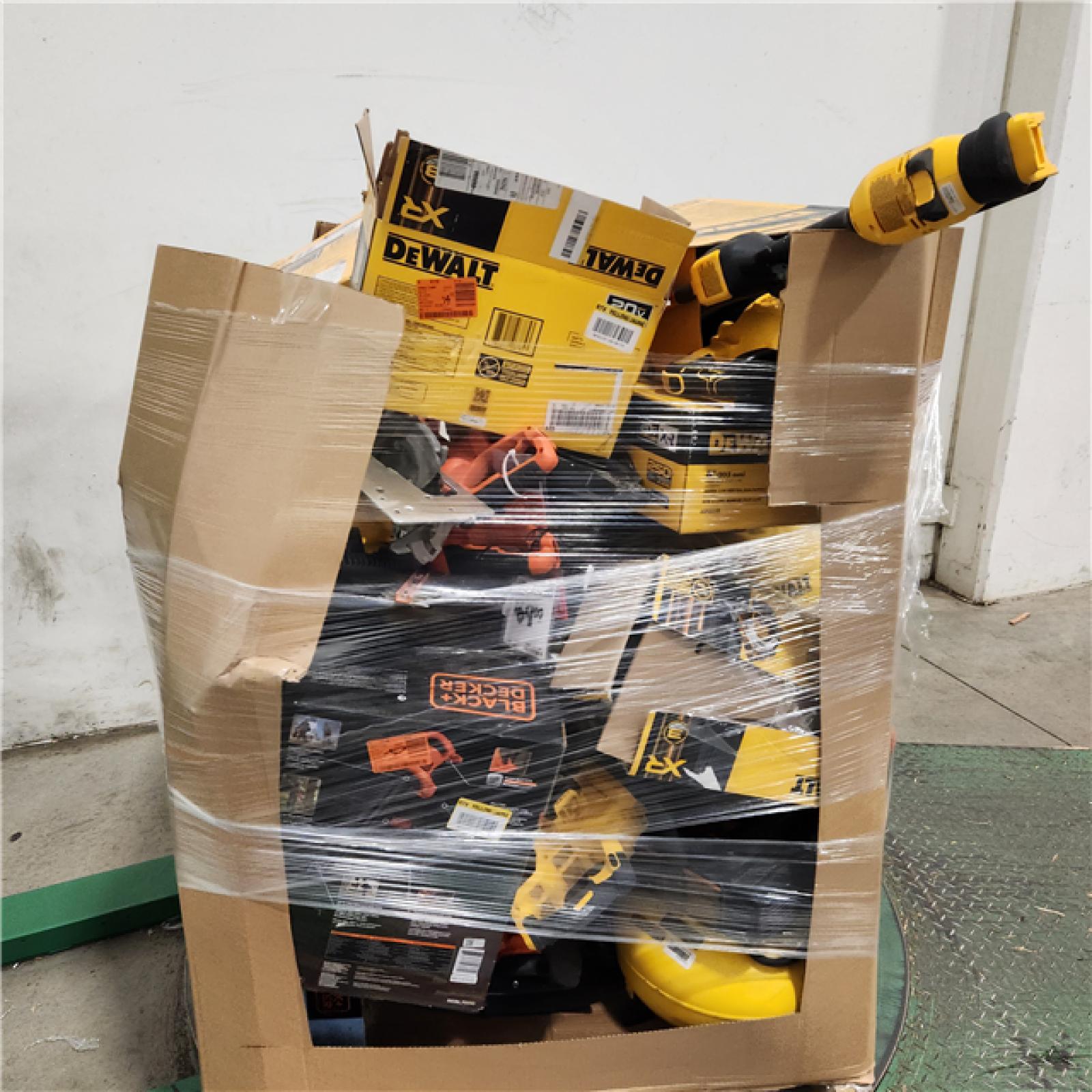 Dallas Location - As-Is DEWALT Tool Pallet