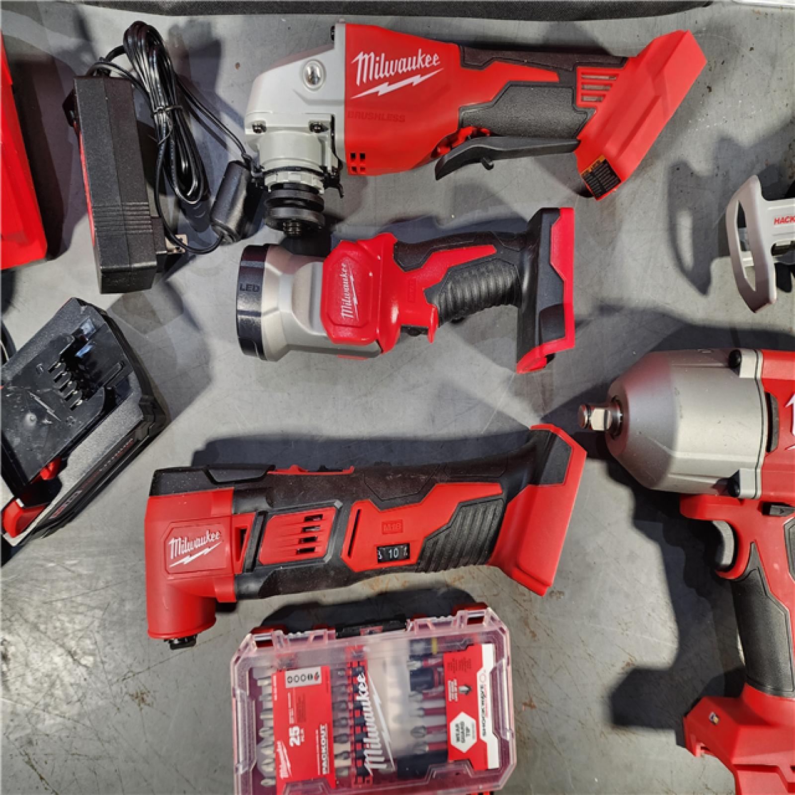 HOUSTON LOCATION - AS-IS MILWAUKEE 9 TOOL COMBO KIT W/ (2) BATTERY & CHARGER