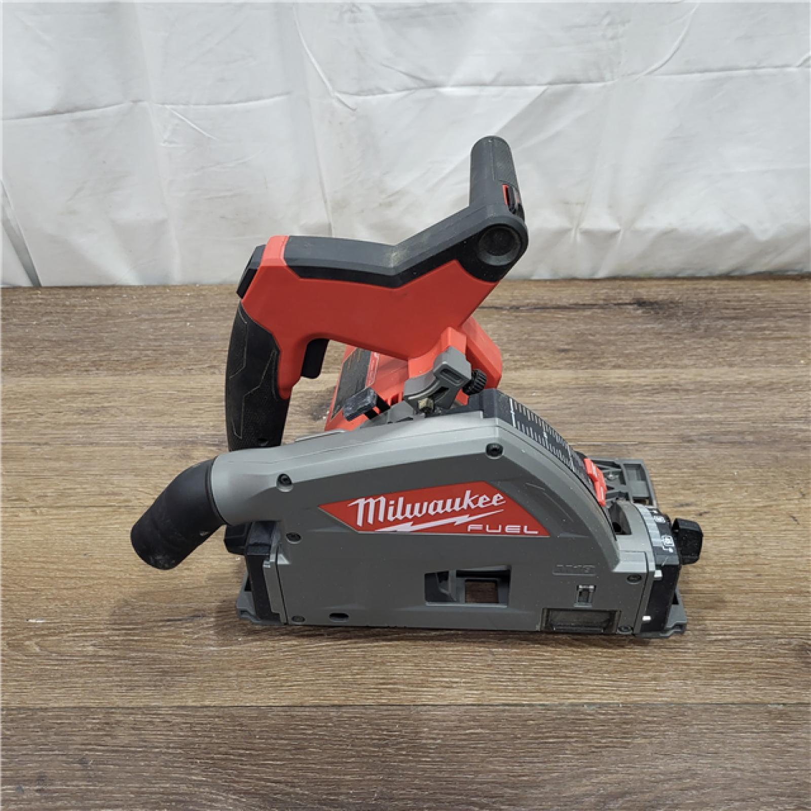 AS-IS Milwaukee M18 FUEL 18V Lithium-Ion Cordless Brushless 6-1/2 in. Plunge Cut Track Saw (Tool-Only)