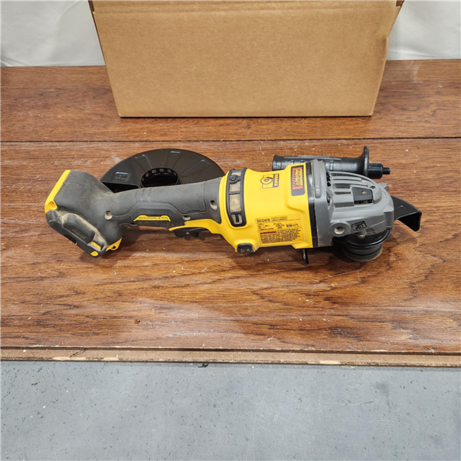 AS-IS DeWalt FLEXVOLT 60V MAX Cordless Grinder  4.5 - 6   9000 RPM  1 EA (115-DCG418B)