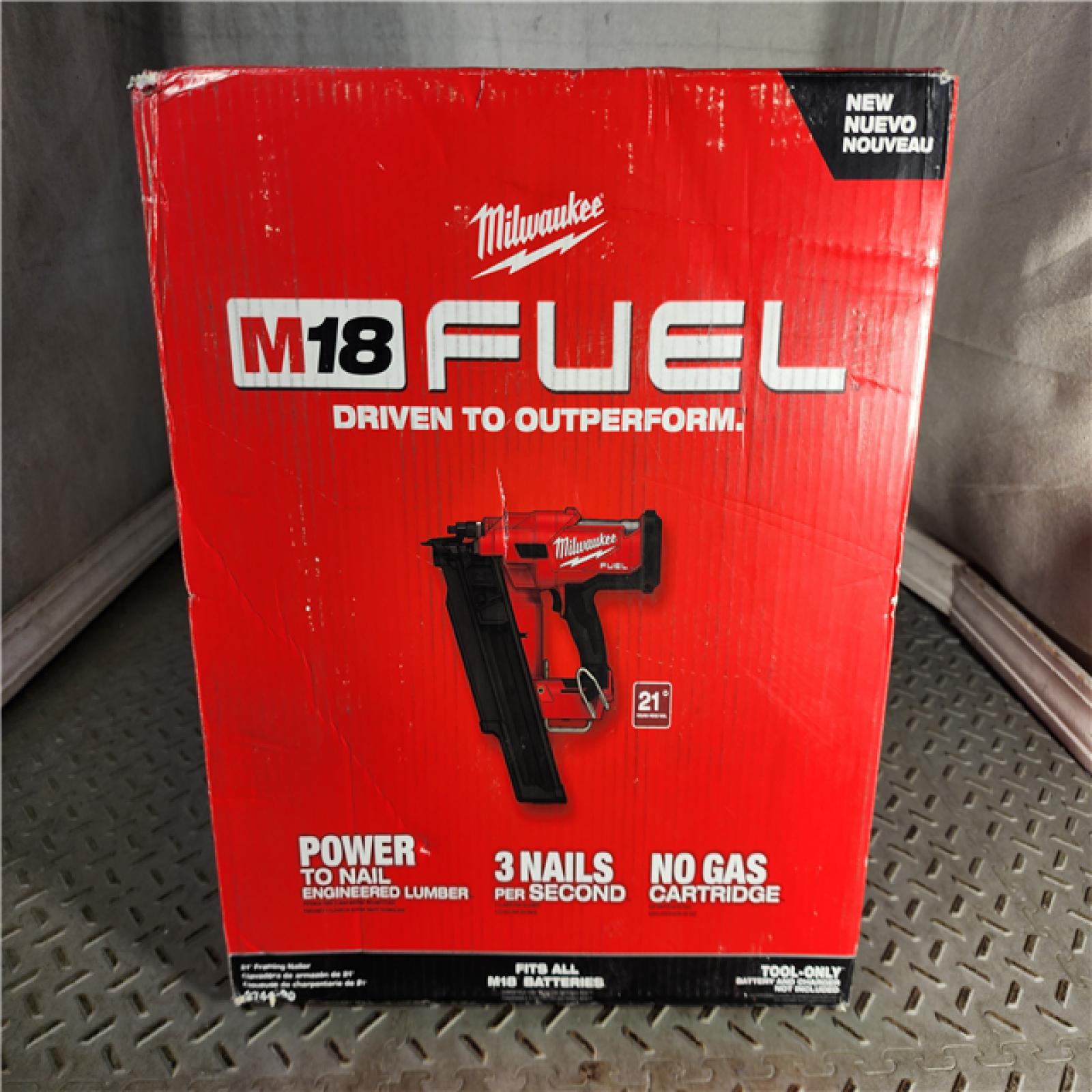 HOUSTON LOCATION - AS-IS Milwaukee 2744-20 M18 FUEL 21-Degree Cordless Framing Nailer (Tool Only)