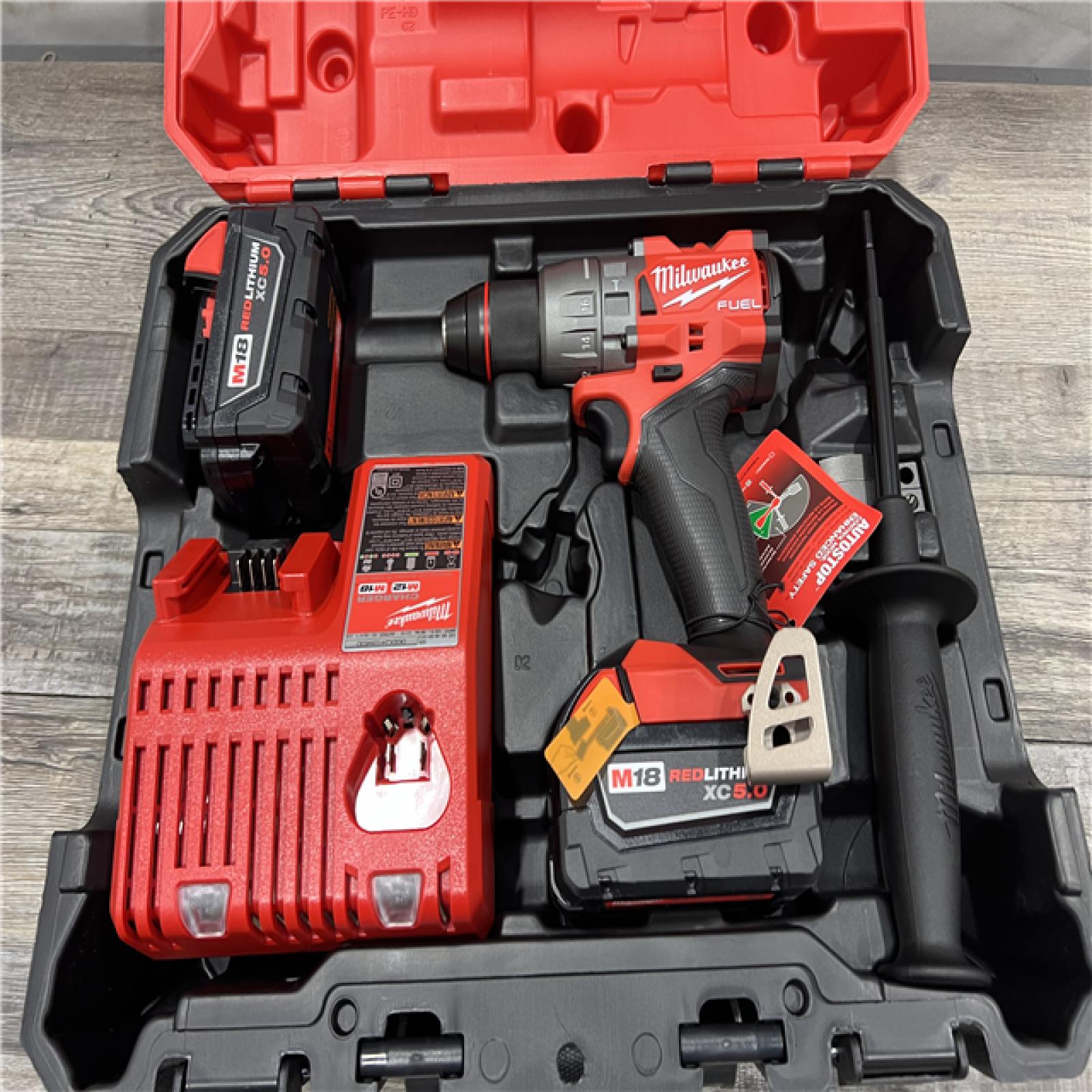 AS-IS Milwaukee 2904-22 Hammer Drill Driver Kit with Batteries  Charger & Tool Case  Red