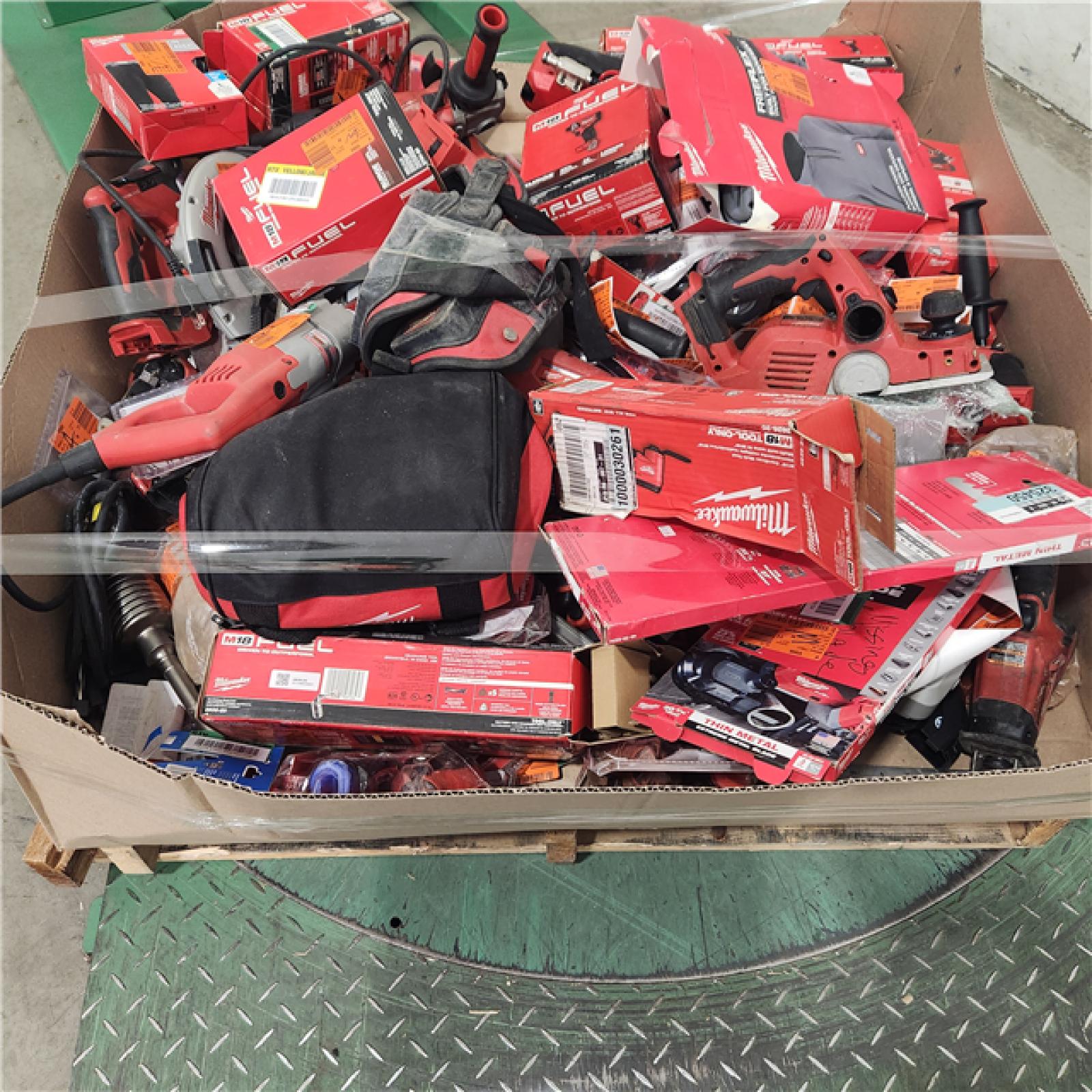 Dallas Location - As-Is MILWAUKEE Tool Pallet