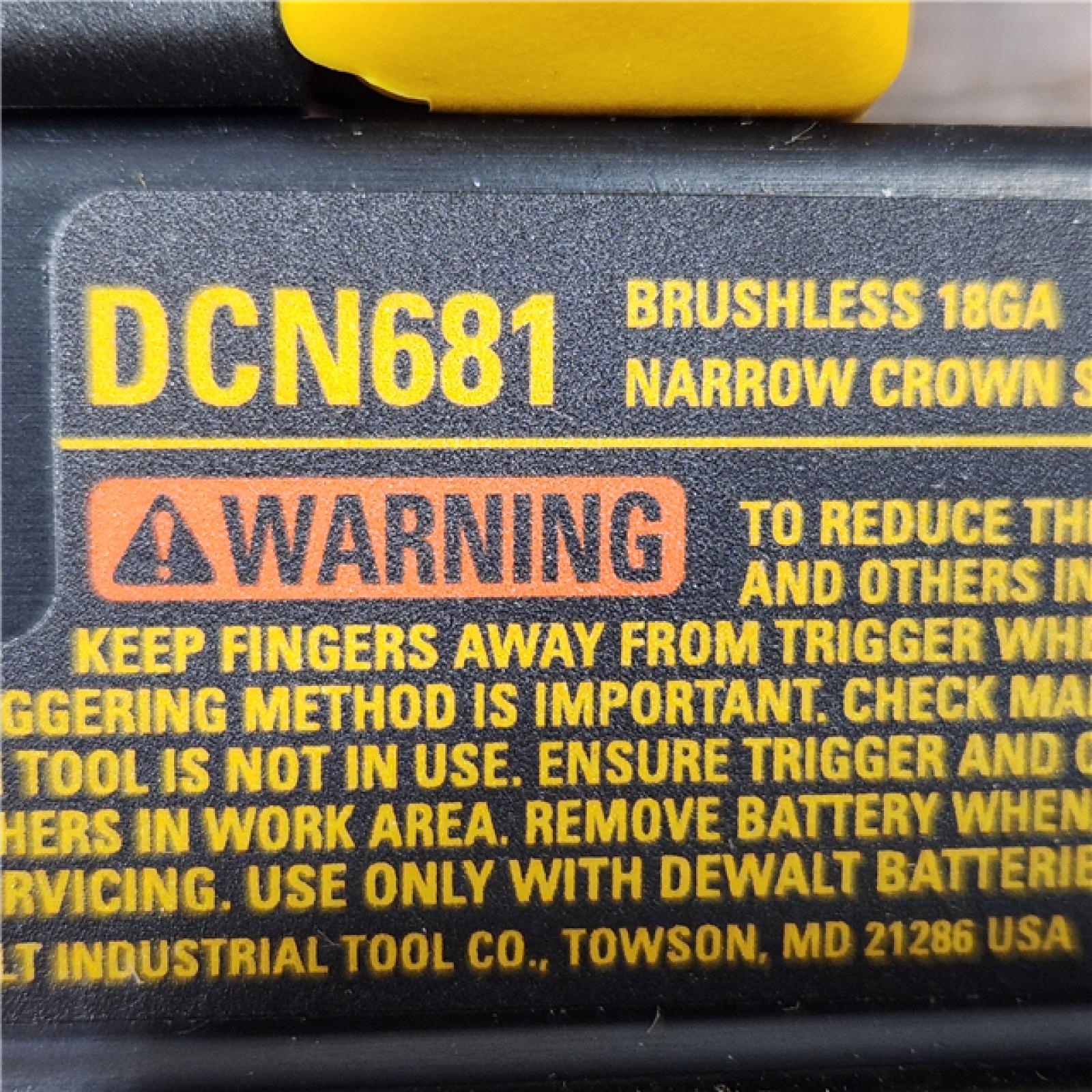 AS-IS DEWALT 20V MAX XR 18 Gauge Brad Nailer Kit