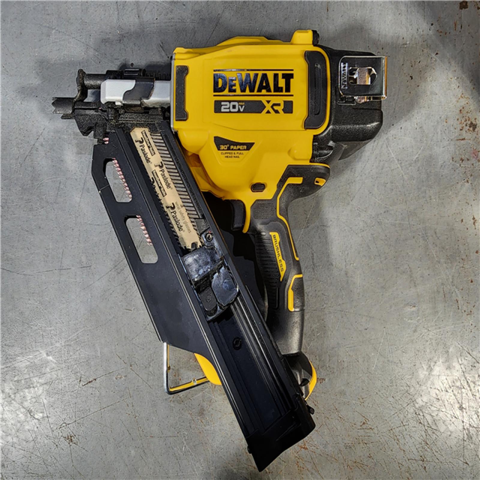 HOUSTON LOCATION - AS-IS DEWALT 20-Volt 30Â° Cordless Framing Nailer (Tool-Only)