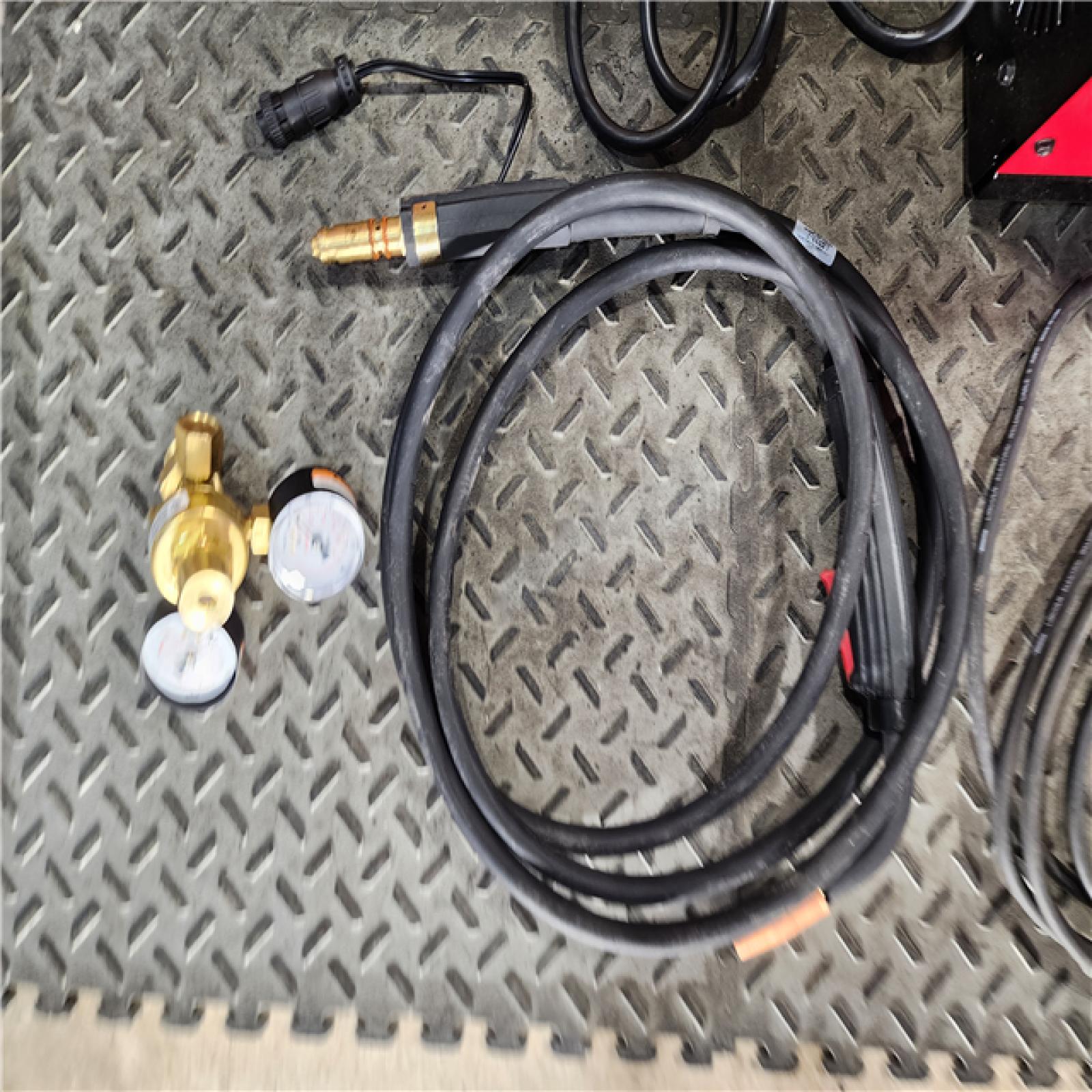 HOUSTON LOCATION - AS-IS Lincoln Electric 180 Amp Weld-Pak 180 HD