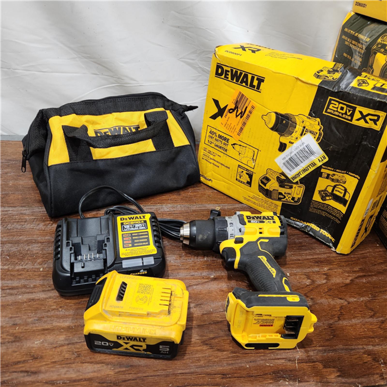 AS-IS DEWALT 20V MAX XR Brushless Cordless 1/2 Drill/Driver Kit