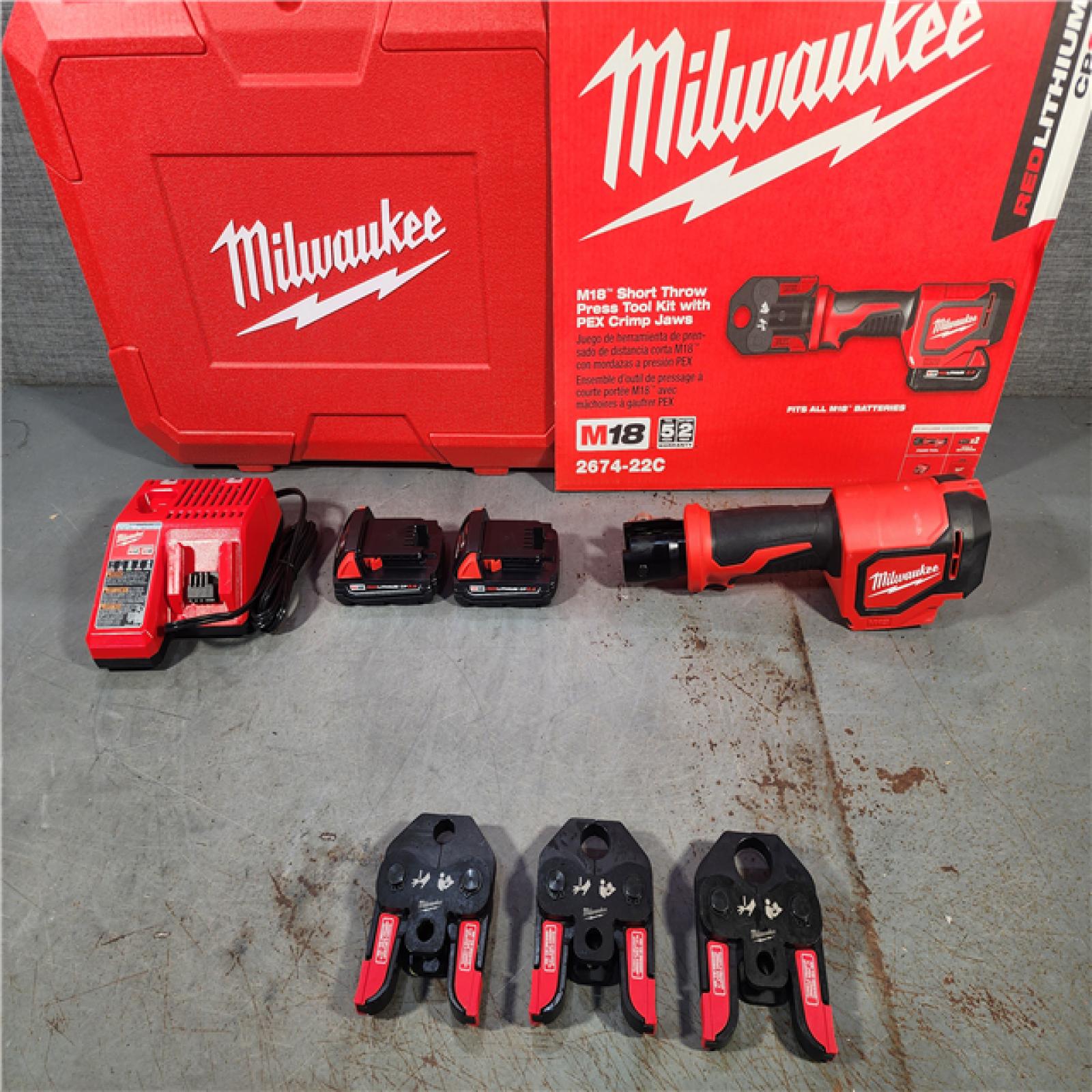 HOUSTON LOCATION - AS-IS (APPEARS LIKE NEW) M18 18V Lithium-Ion Cordless Short Throw Press Tool Kit with 3 PEX Crimp Jaws (2) 2.0 Ah Batteries and Charger