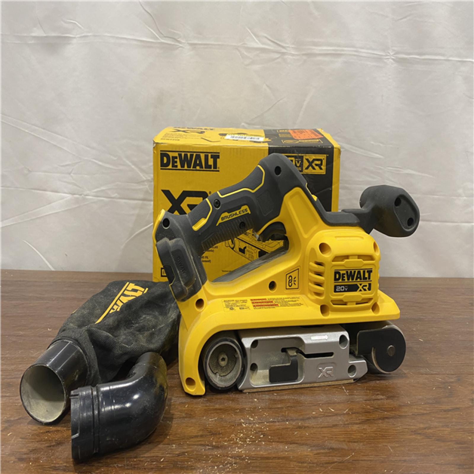 AS-IS DEWALT 20V MAX* XR Brushless Cordless Belt Sander