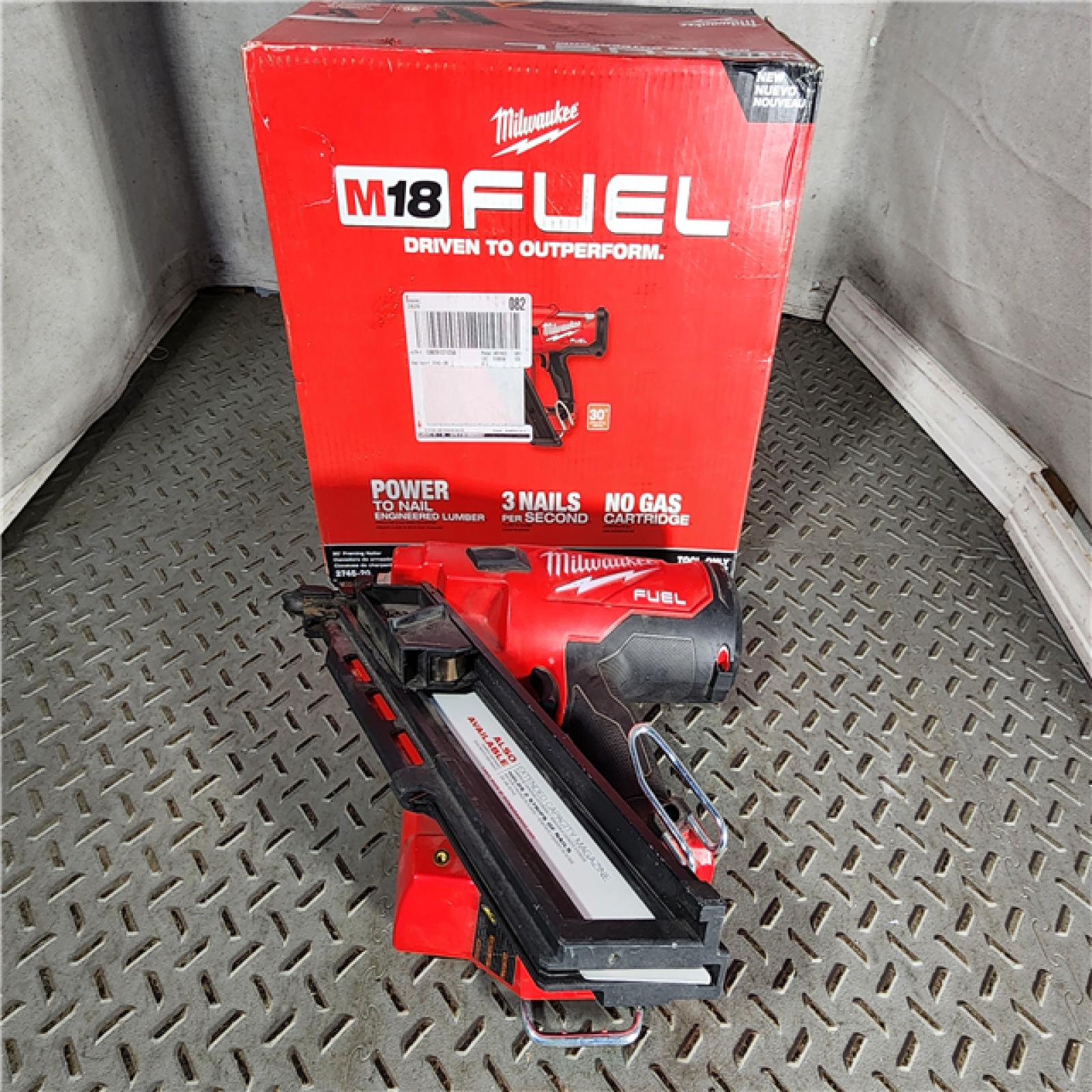 HOUSTON LOCATION - AS-IS M18 FUEL 3-1/2 in. 18-Volt 30-Degree Lithium-Ion Brushless Cordless Framing Nailer (Tool-Only)