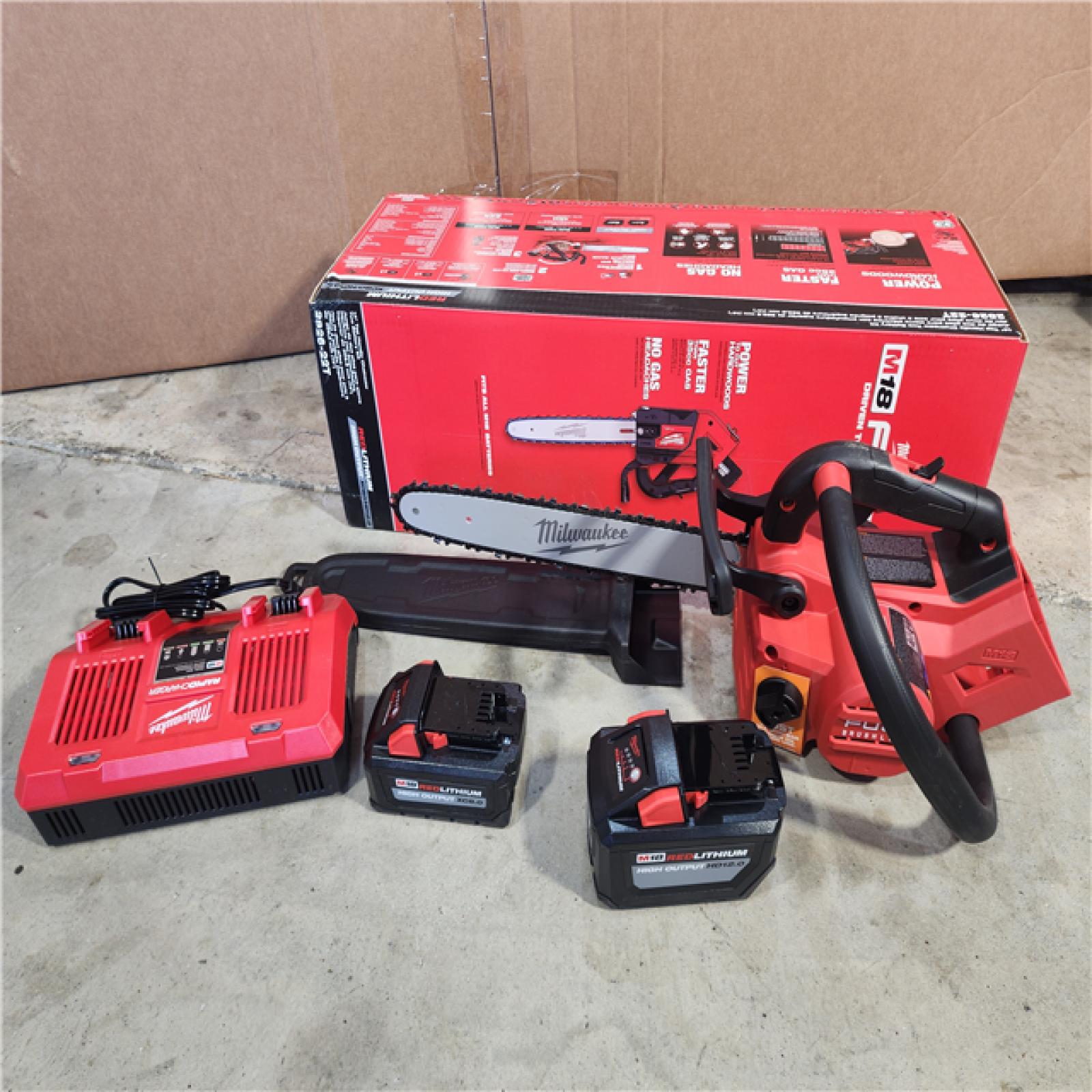 HOUSTON LOCATION - AS-IS (APPEARS LIKE NEW) M18 FUEL 14 in. 18V Lithium-Ion Brushless Battery Top Handle Chainsaw Kit with 8.0 Ah, 12 Ah Battery & Rapid Charger