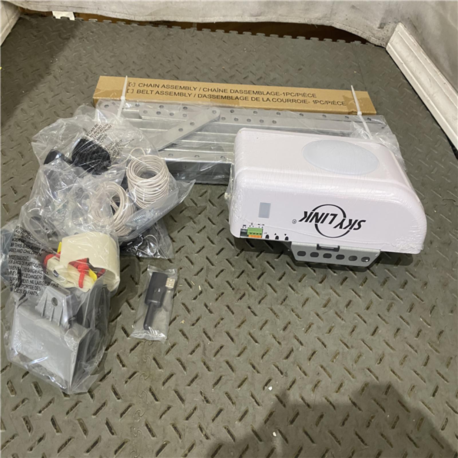 Houston location AS-IS 1/2 HPF Garage Door Opener with Extremely Quiet DC Motor, Chain Drive with WiFi Connectivity