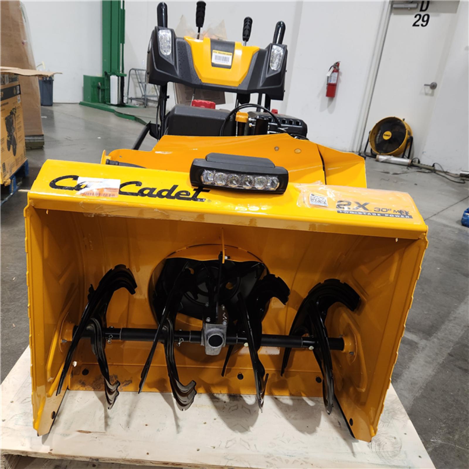 Dallas Location - As-Is Cub Cadet 2X MAX 30 in. 357cc Gas Snow Blower