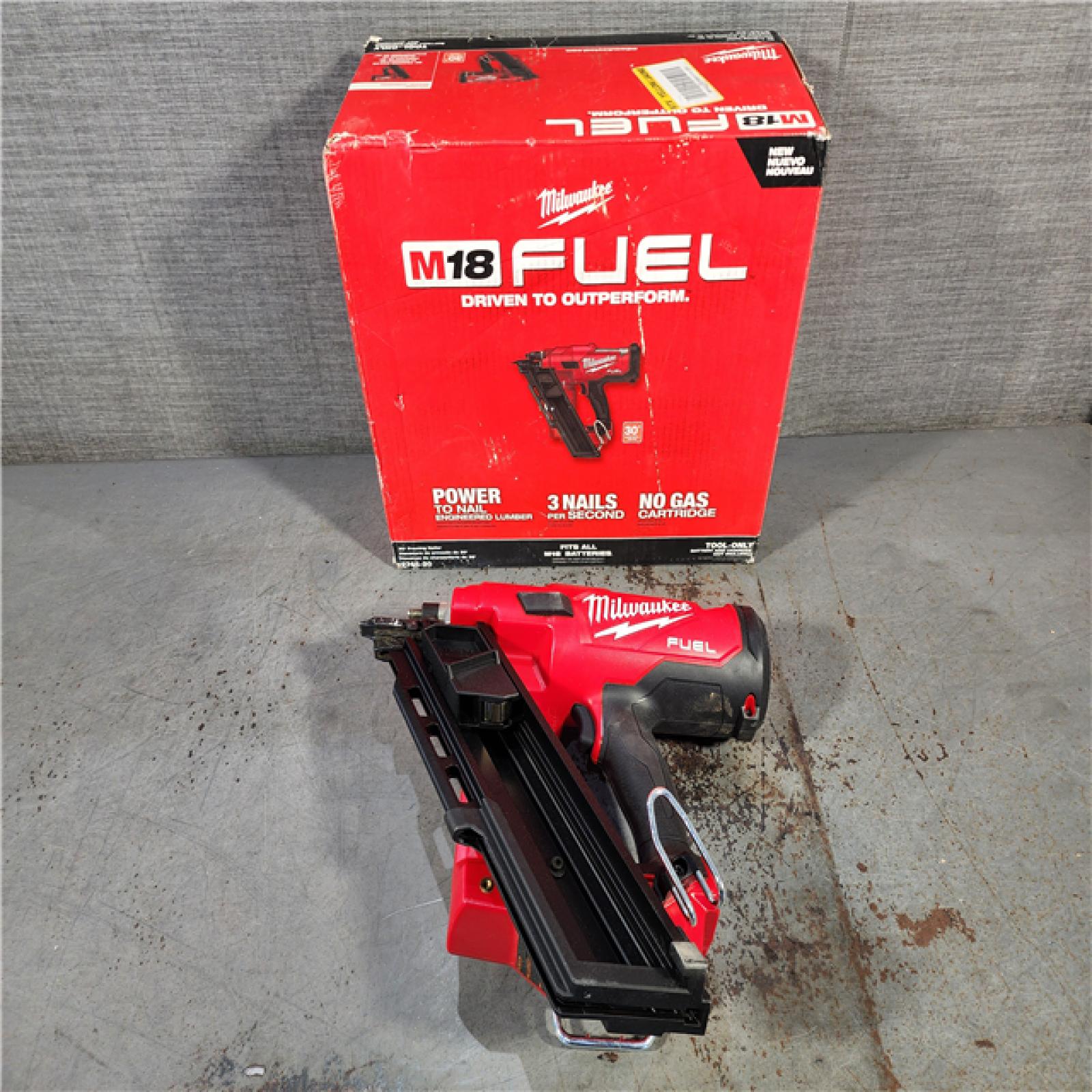 HOUSTON LOCATION - AS-IS M18 FUEL 3-1/2 in. 18-Volt 30-Degree Lithium-Ion Brushless Cordless Framing Nailer (Tool-Only)