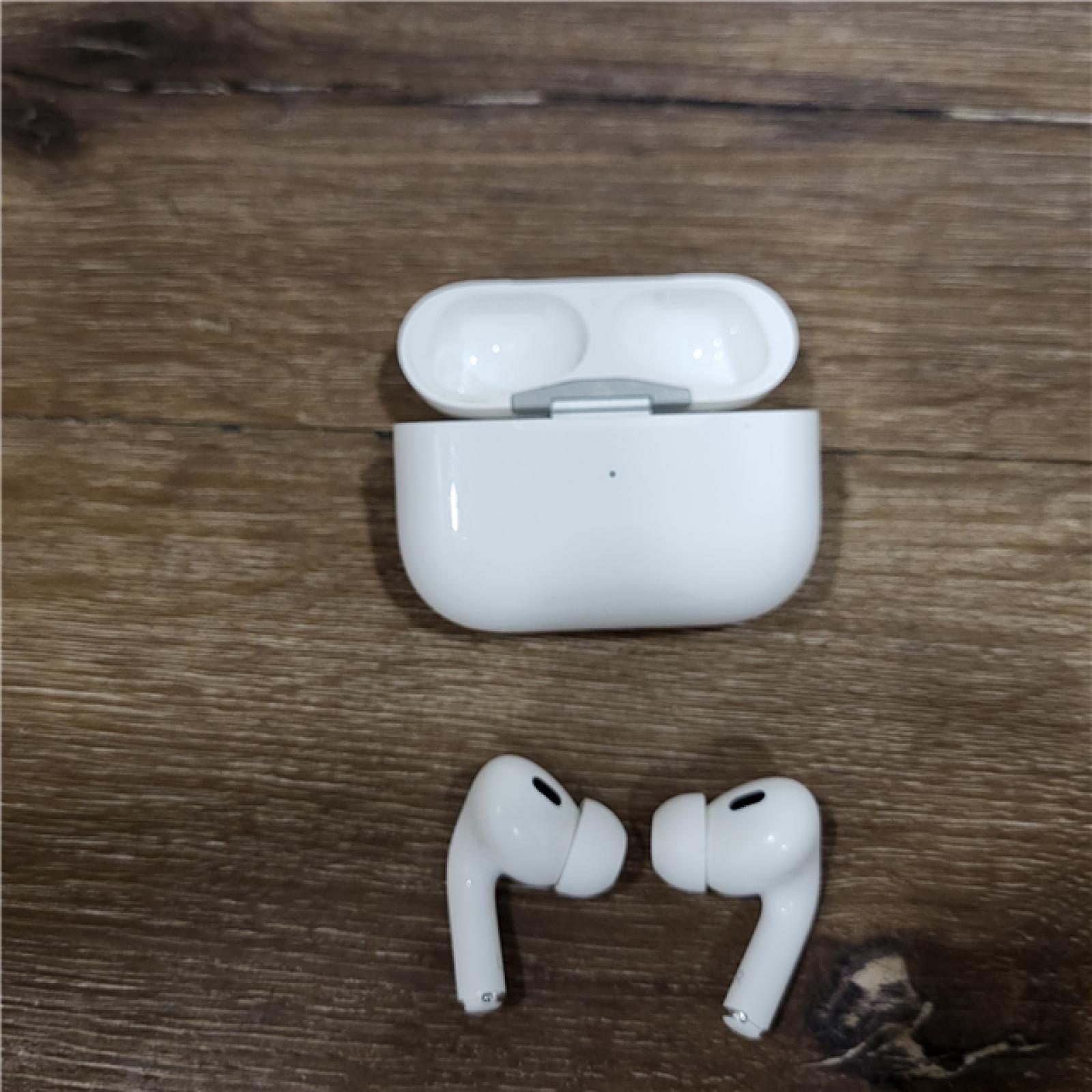 AS-IS Apple - AirPods Pro 2 - White