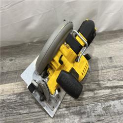 AS-IS DEWALT 20V MAX Cordless Brushless 7-1/4 in. Sidewinder Style Circular Saw with FLEXVOLT ADVANTAGE (Tool Only)