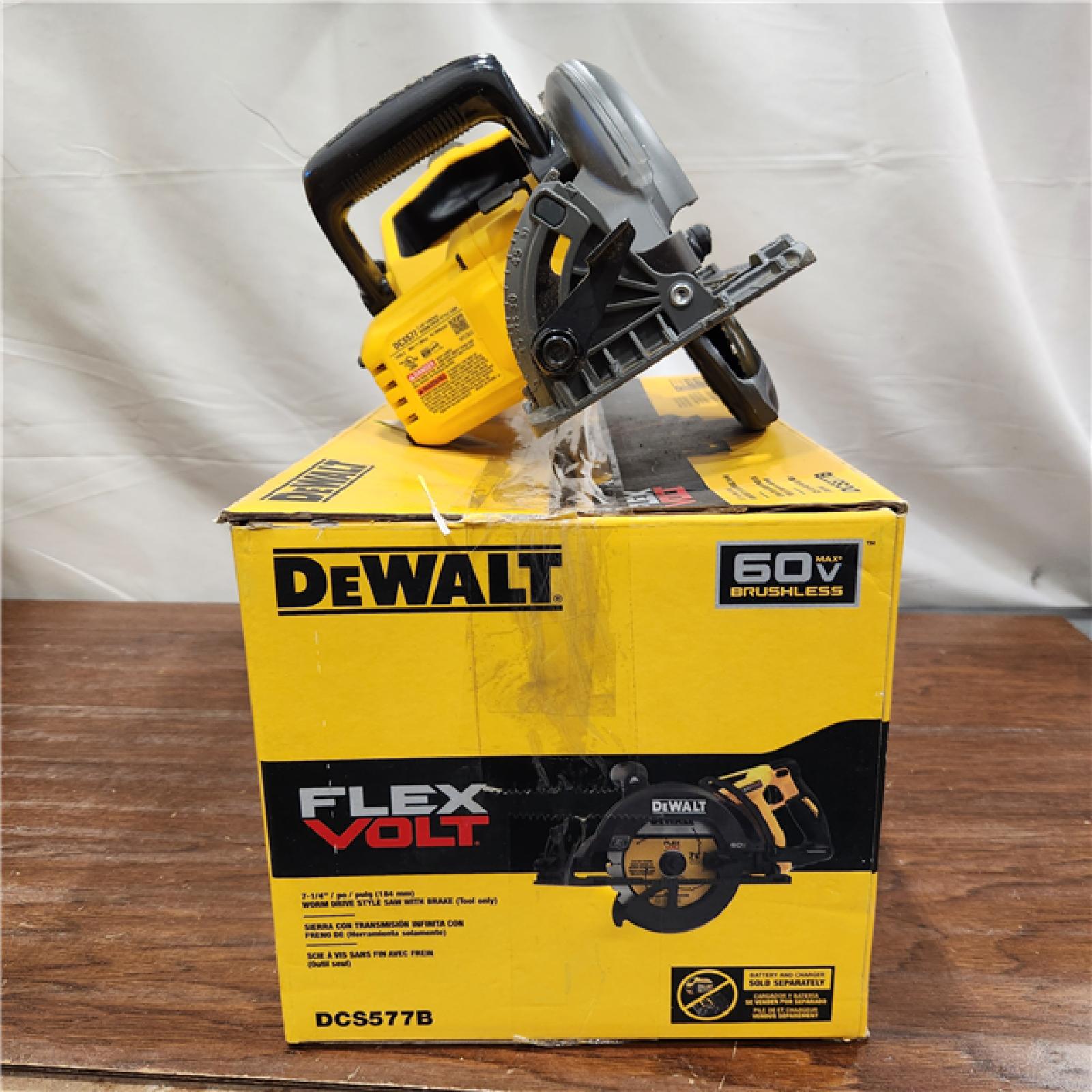 AS-IS DEWALT FLEXVOLT 60V MAX Cordless Brushless 7-1/4 in. Wormdrive Style Circular Saw (Tool Only)