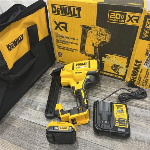 AS-IS DEWALT in Box DEWALT DCN681D1 20V 18Ga Stapler Kit