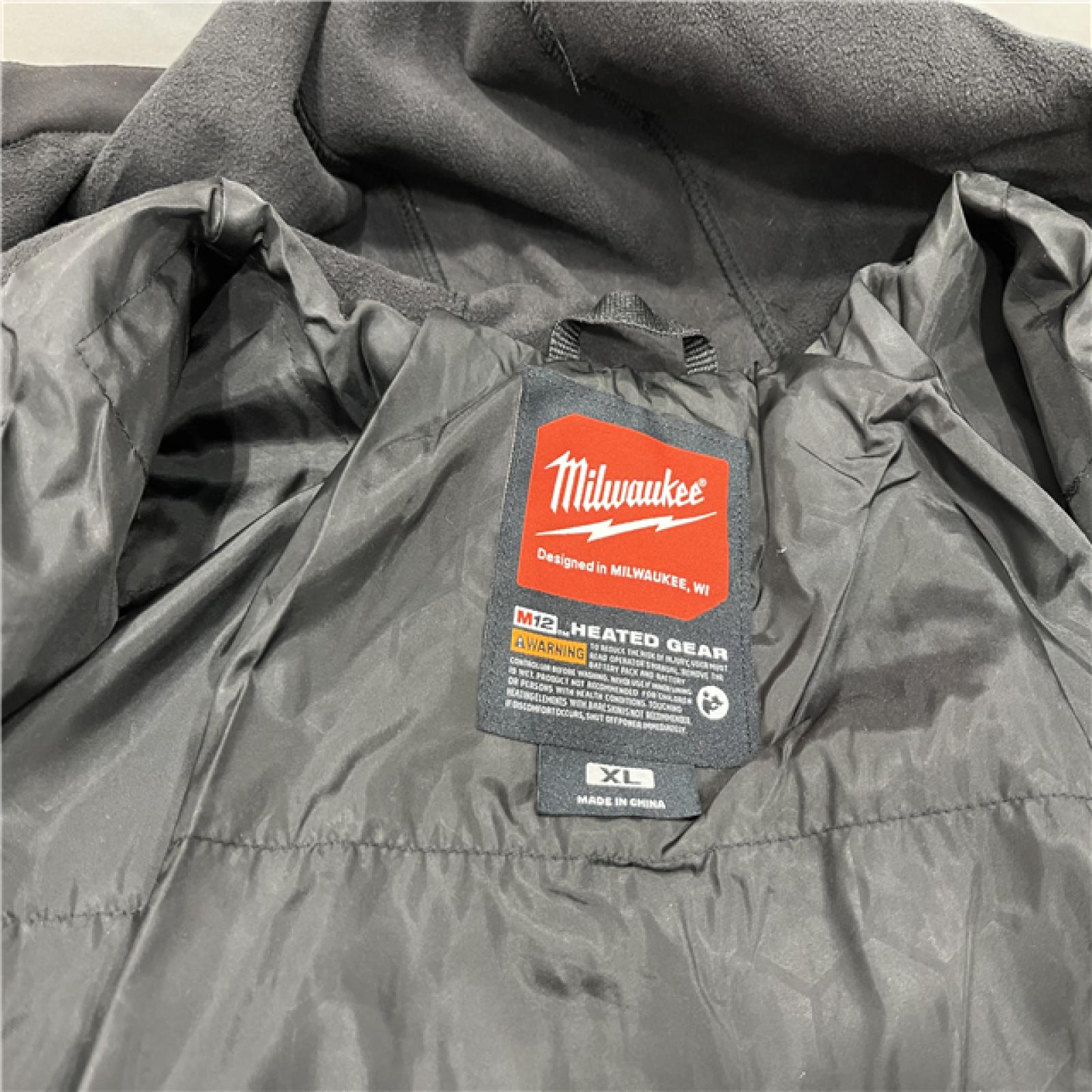 AS-ISMilwaukee Men's M12 Heated AXIS Jacket