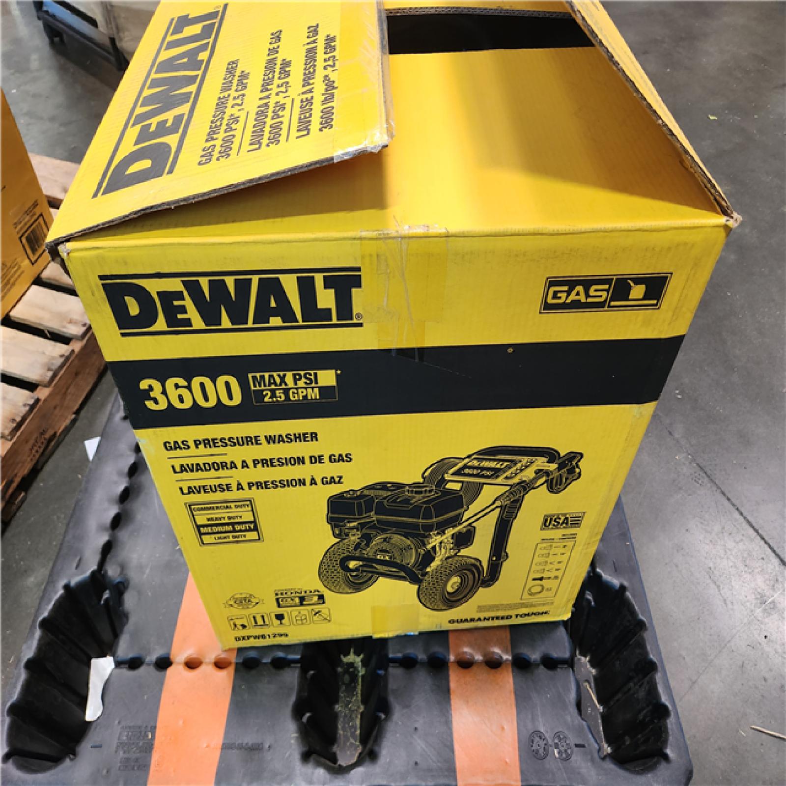 California AS-IS DEWALT 3600 PSI 2.5 GPM Cold Water Gas Professional Pressure Washer with HONDA GX200 Engine