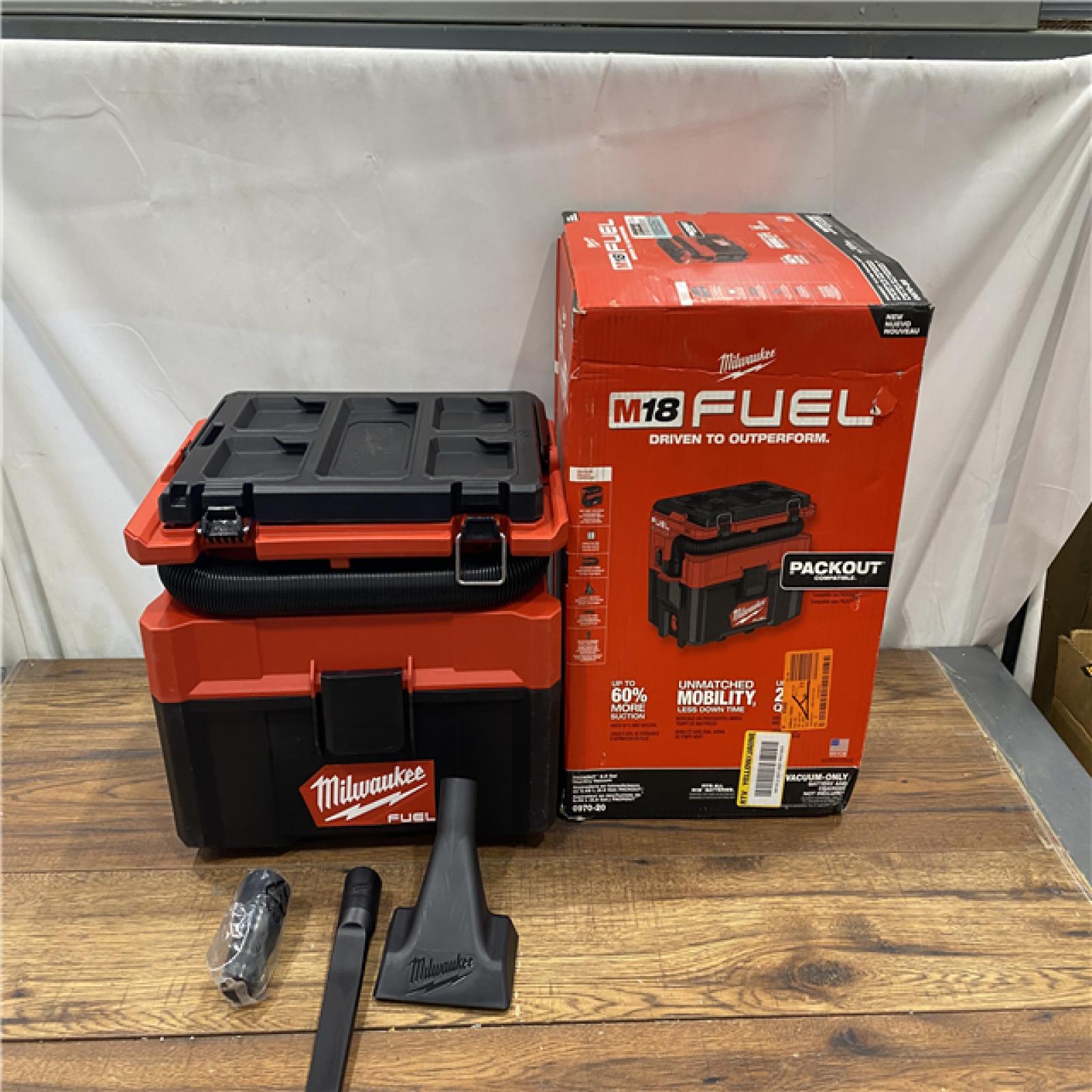 AS IS M18 FUEL PACKOUT 18-Volt Lithium-Ion Cordless 2.5 Gal. Wet/Dry Vacuum (Vacuum-Only)