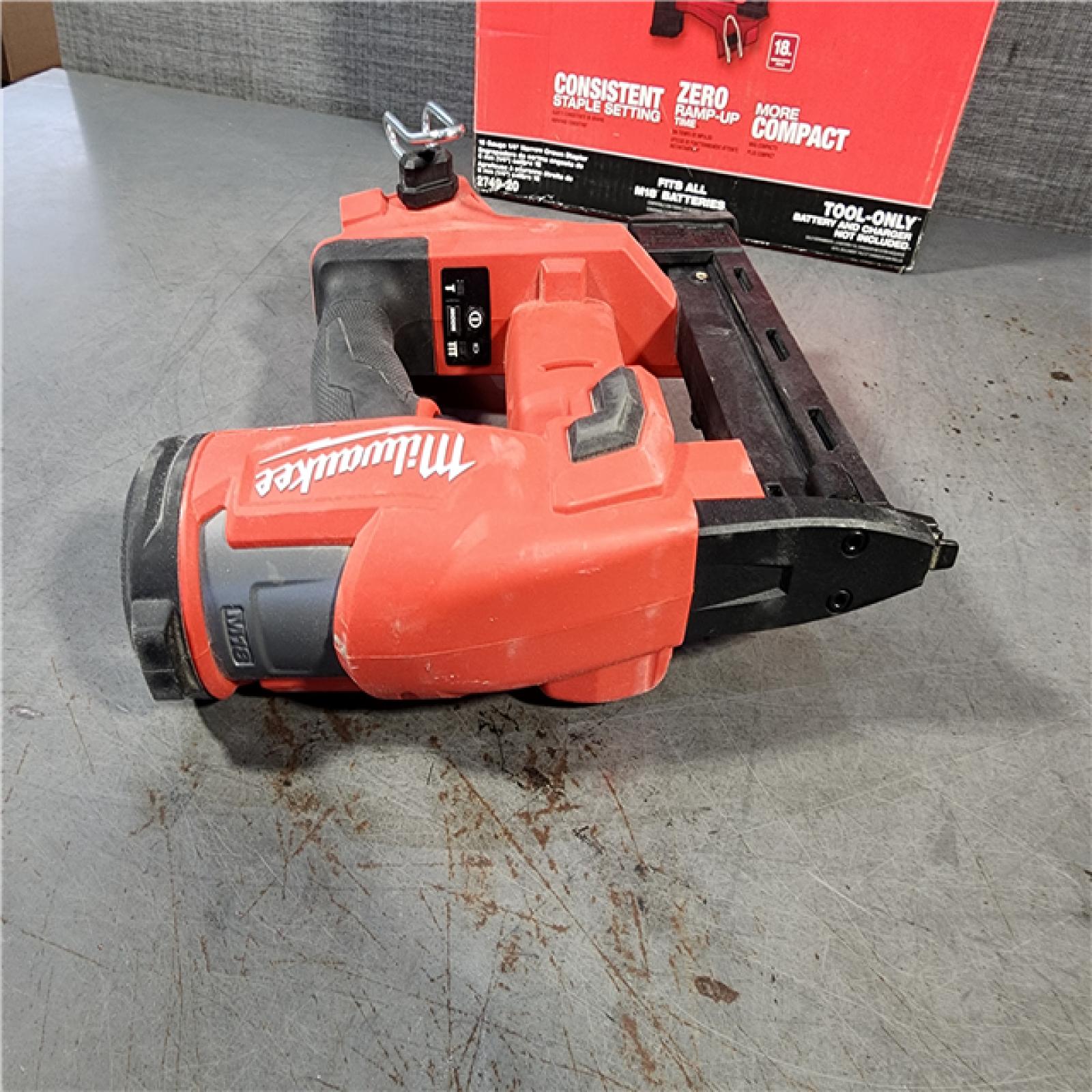 HOUSTON LOCATION - AS-IS M18 FUEL 18-Volt Lithium-Ion Brushless Cordless 18-Gauge 1/4 in. Narrow Crown Stapler (Tool-Only)