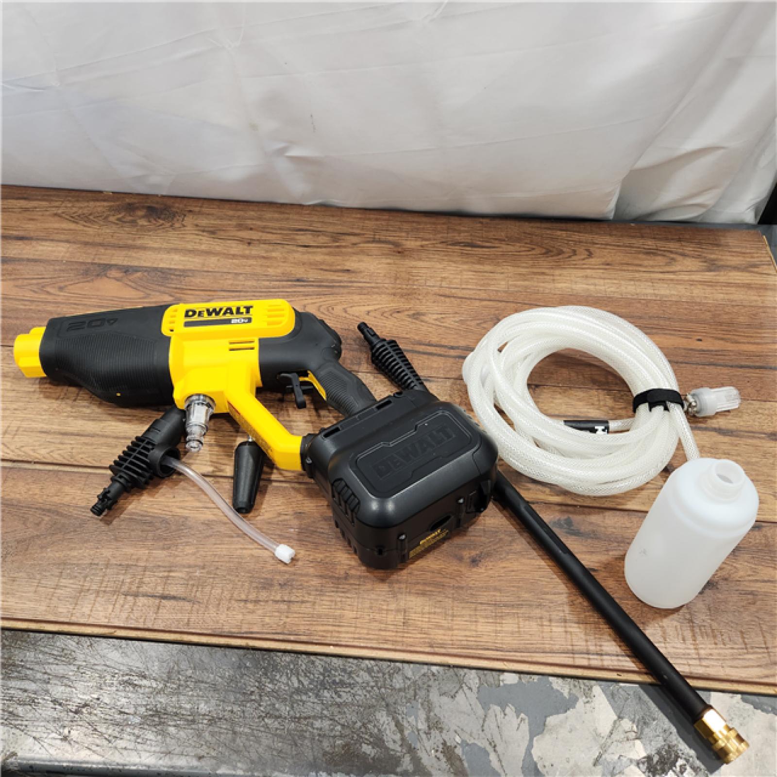 AS-IS DEWALT 20V MAX 550 PSI 1.0 GPM Cold Water Cordless Battery Power Cleaner with 4 Nozzles (Tool Only)