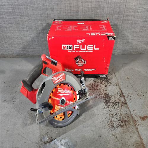 HOUSTON LOCATION - AS-IS Milwaukee M18 FUEL 18V Lithium-Ion Brushless Cordless 7-1/4 in. Circular Saw (Tool-Only)