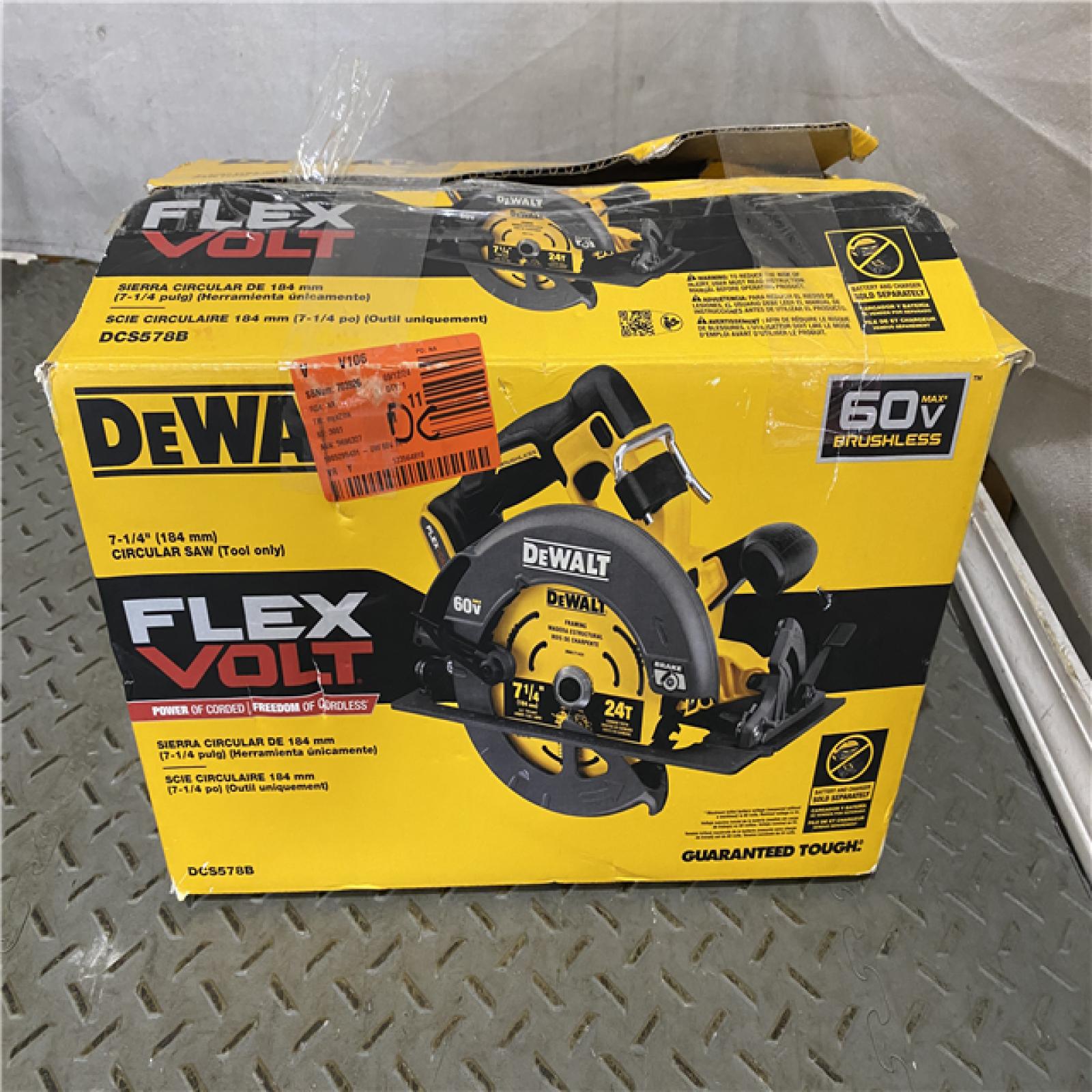 Houston location AS-IS DeWALT Flexvolt Max 7-1/4  60V Brushless Circular Saw DCS578B (Bare Tool)