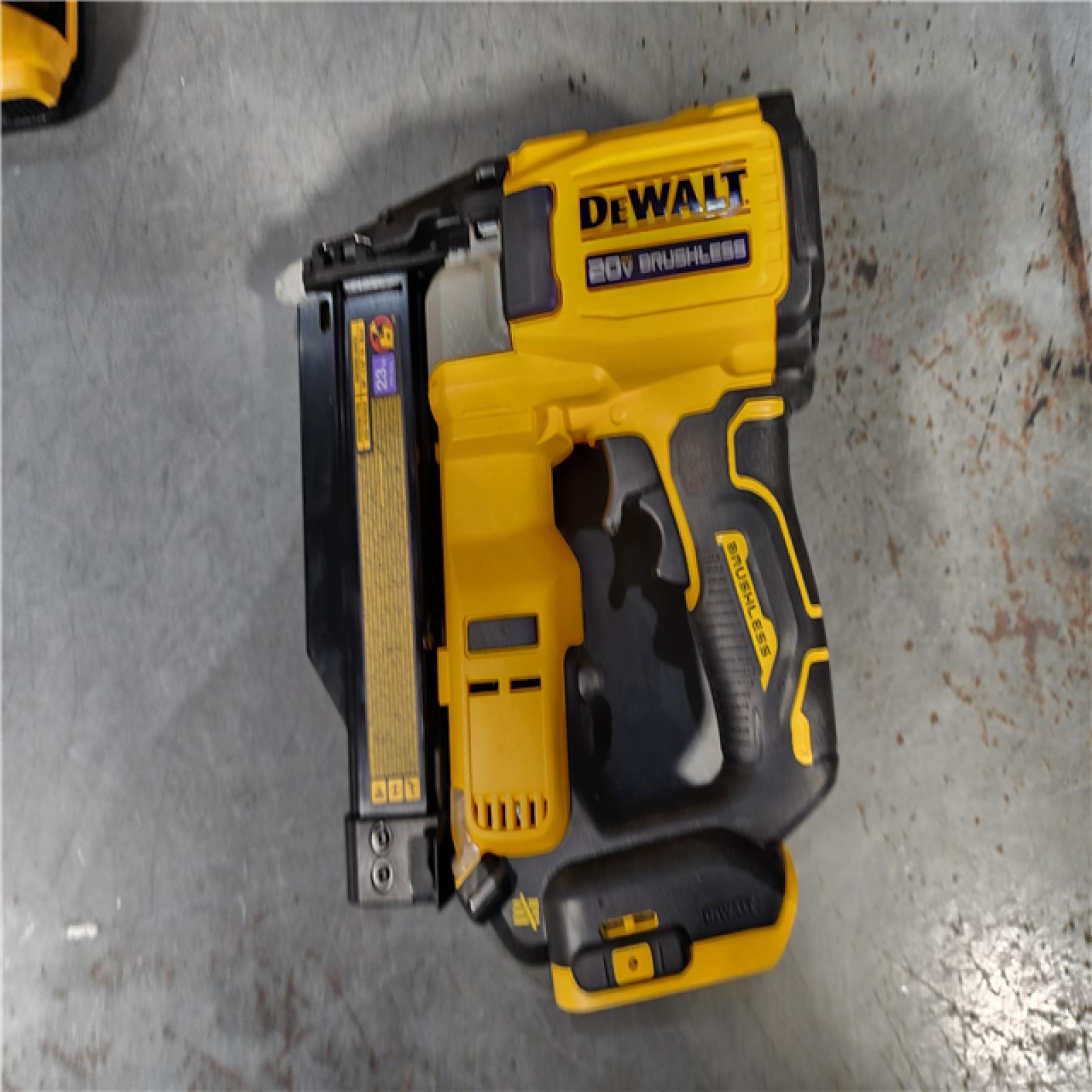 HOUSTON LOCATION - AS-IS DEWALT ATOMIC 20V MAX Lithium Ion Cordless 23 Gauge Pin Nailer Kit with 3.0Ah Battery and Charger