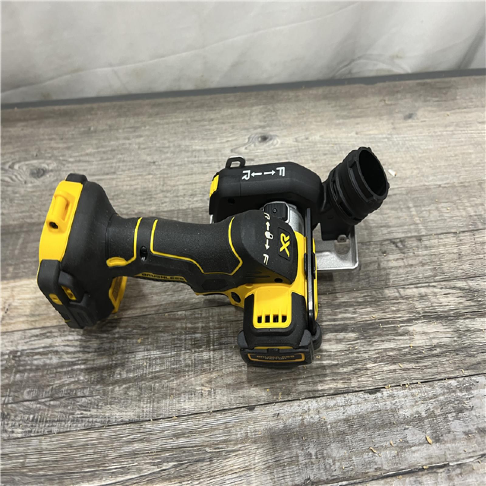 AS-IS DEWALT 3in Compact Cut Off Tool Bare