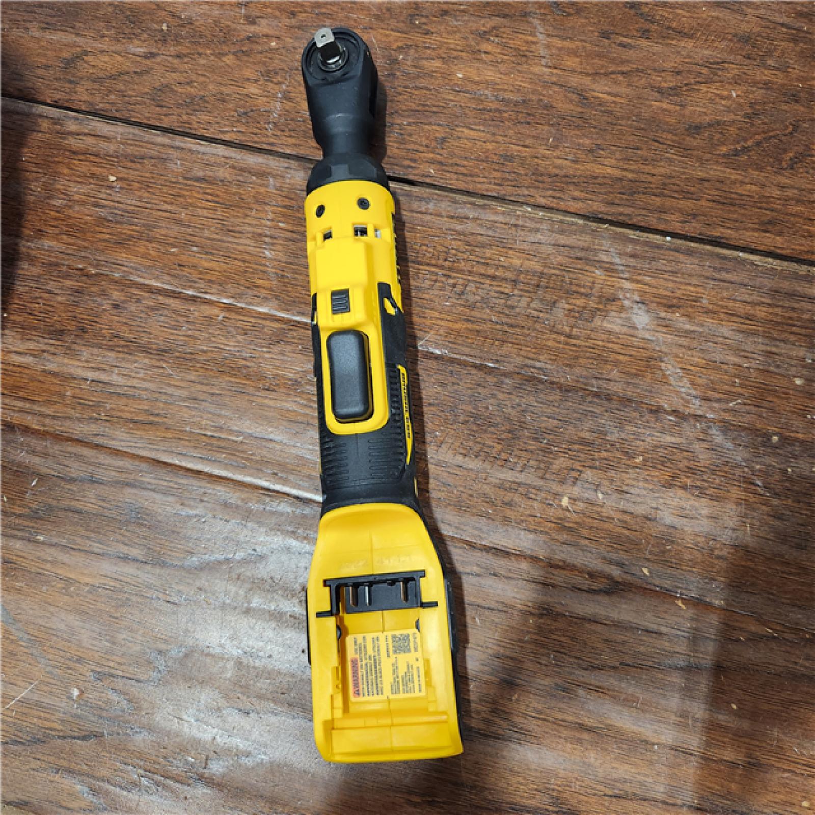 NEW DeWalt DCF513 18v XR Cordless 3/8 Drive Open Head Ratchet Wrench