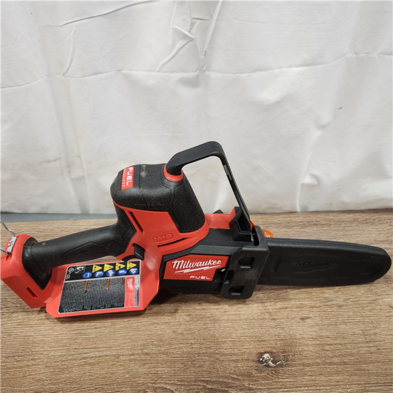 AS-IS M18 FUEL 8 in. 18V Lithium-Ion Brushless HATCHET Pruning Saw Kit with 6Ah High Output Battery and Charger