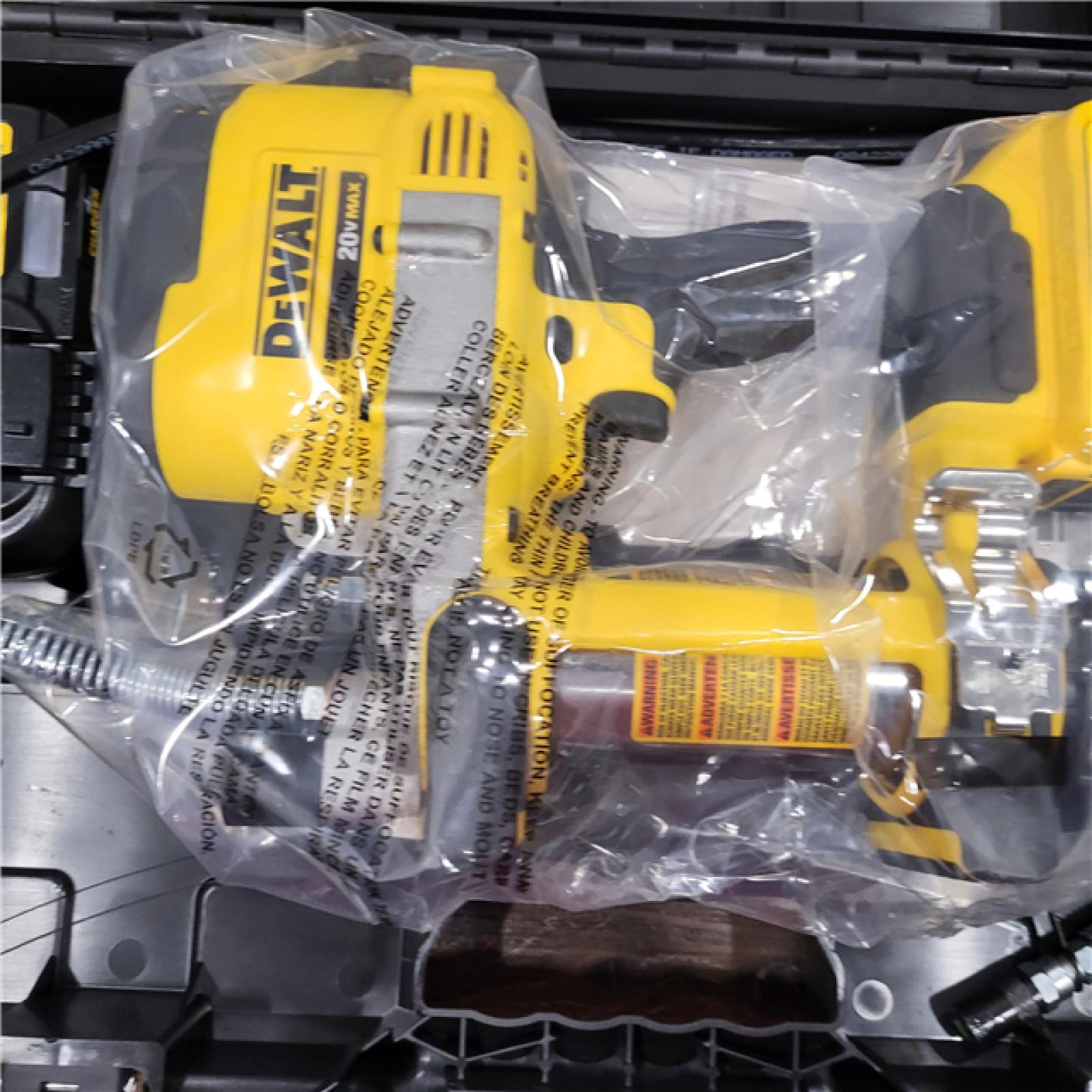 AS-IS DEWALT DCGG571M1 20V MAX Lithium Ion Grease Gun