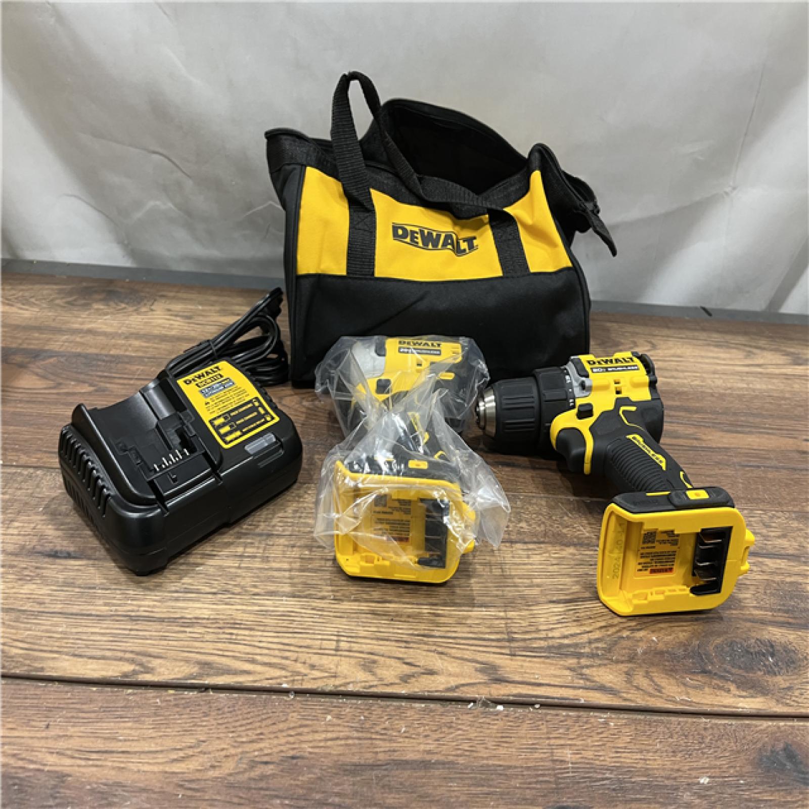 AS-IS DEWALT ATOMIC 20-Volt MAX Lithium-Ion Cordless Combo Kit (2-Tool) with (2) 2.0Ah Batteries, Charger and Bag ( NO BATTERYS )