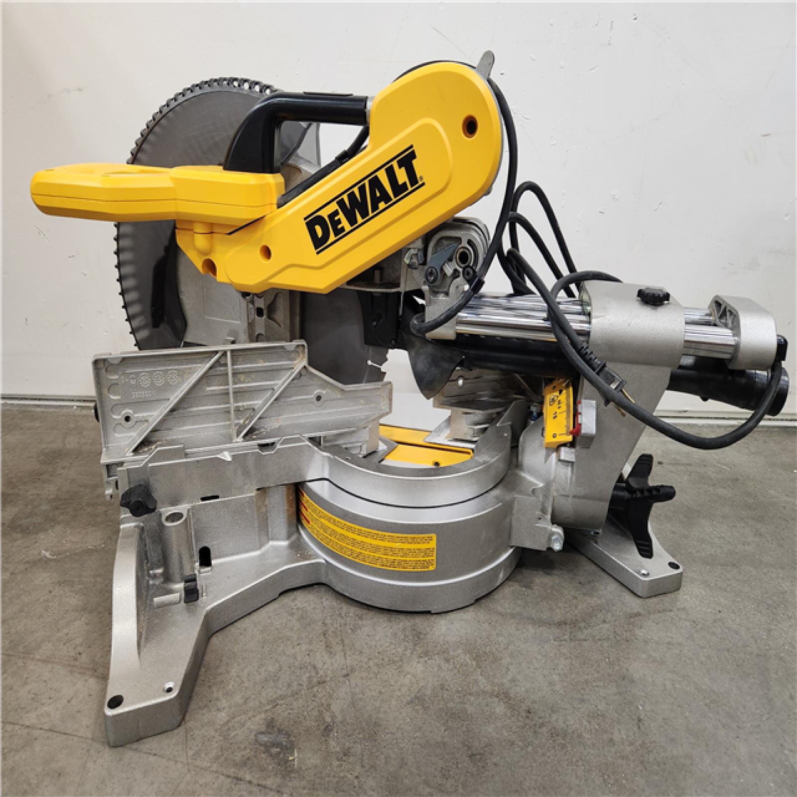 Phoenix Location NEW DEWALT 15 Amp Corded 12 in. Double Bevel Sliding Compound Miter Saw, Blade Wrench and Material Clamp