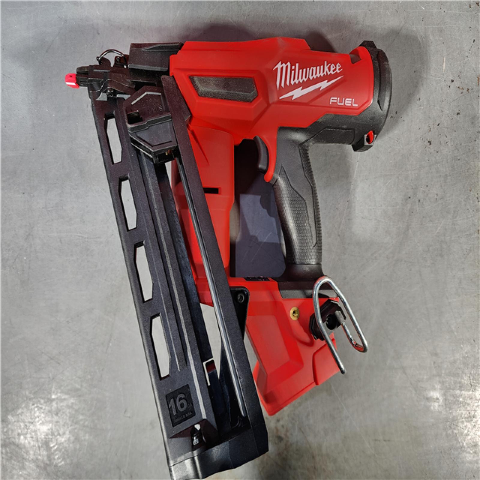 HOUSTON LOCATION - AS-IS Milwaukee 2841-20 18V Cordless Gen II 16 Gauge Angled Finish Nailer (Tool Only)