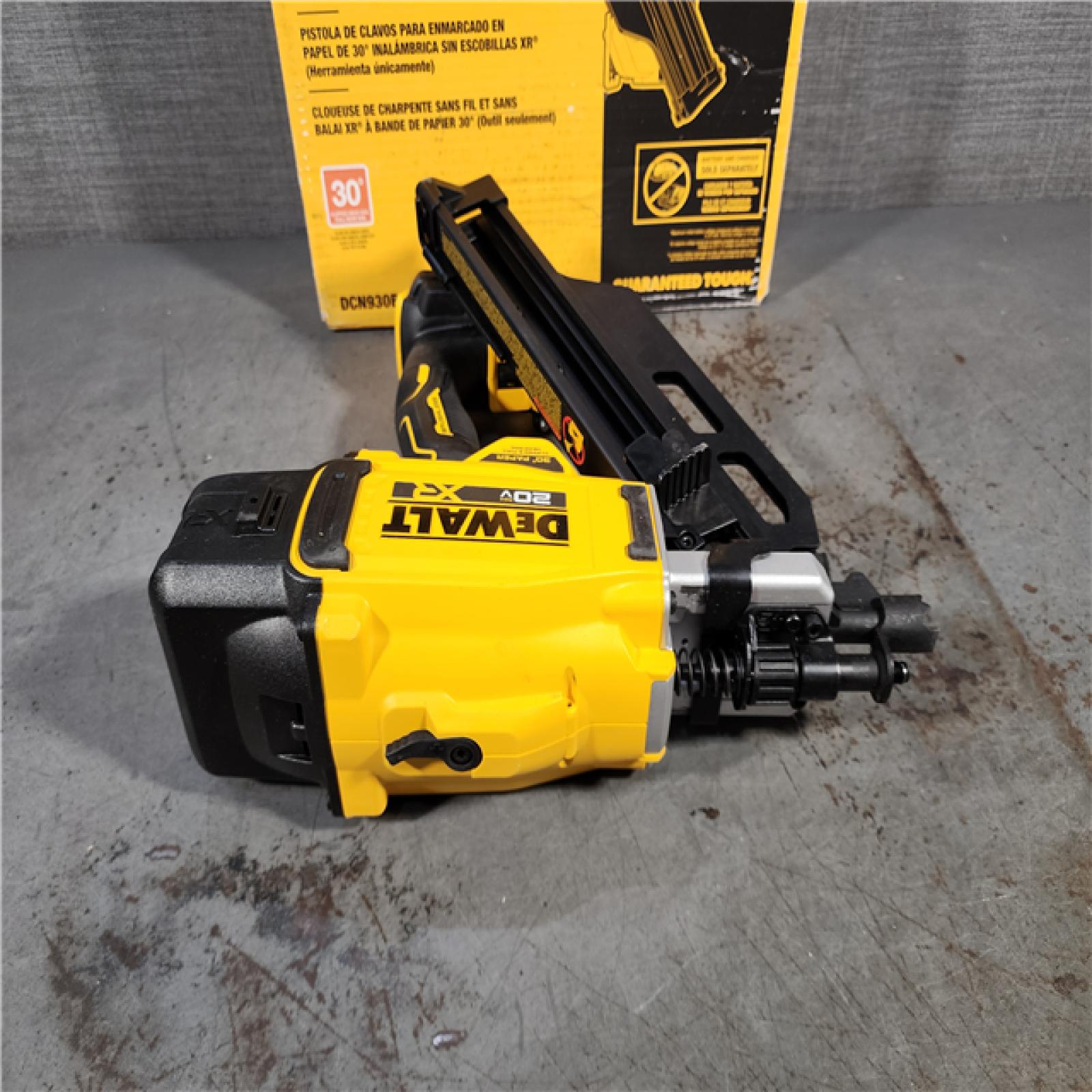 HOUSTON LOCATION - AS-IS DEWALT 20-Volt 30Â° Cordless Framing Nailer (Tool-Only)