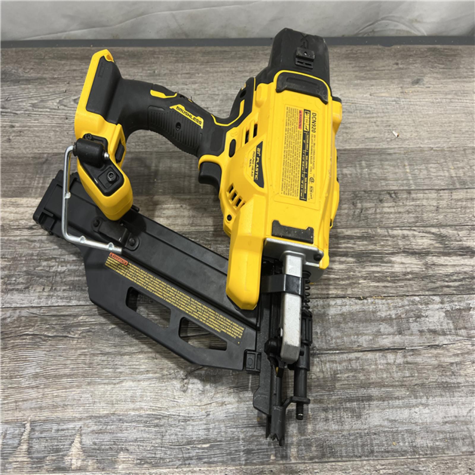 AS-IS DEWALT 20-Volt 21Â° Cordless Framing Nailer (Tool-Only)