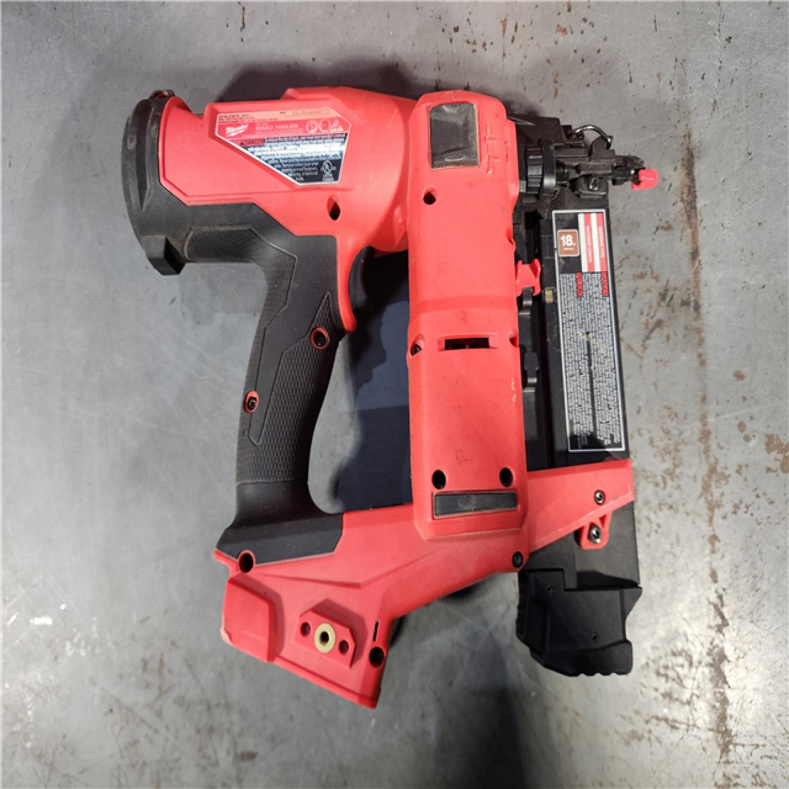 HOUSTON LOCATION - AS-IS Milwaukee M18 Fuel 18V Brushless 18-Gauge Brad Nailer 2746-20 (Bare Tool)