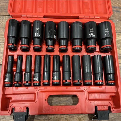 AS IS Milwaukee 1/2 in Drive IMPACT SOCKET SET, SAE, 19 Pcs