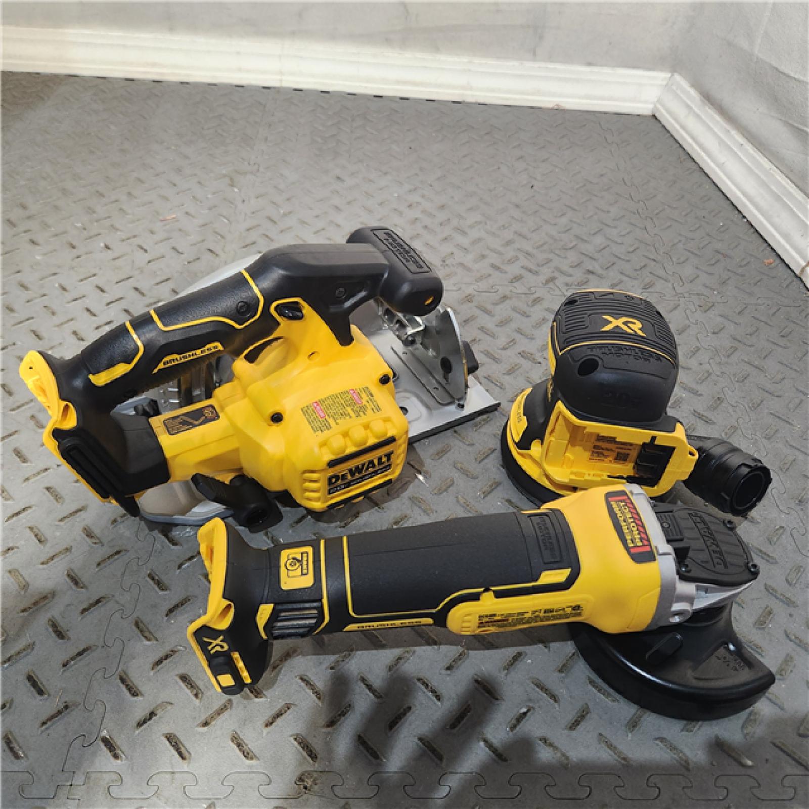 HOUSTON Location-AS-IS-Dewalt 20-Volt MAX ToughSystem Lithium-Ion 6-Tool Cordless Combo Kit APPEARS IN NEW Condition