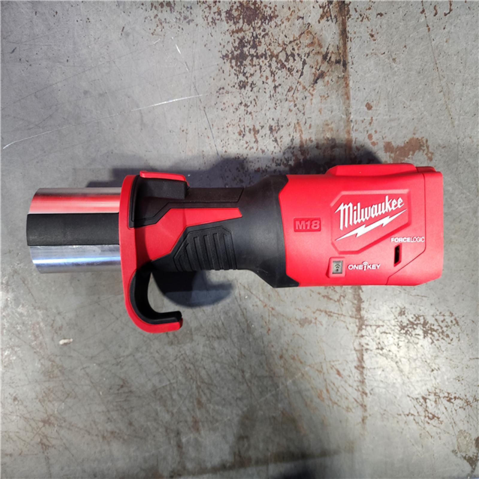 HOUSTON LOCATION - AS-IS (APPEARS LIKE NEW) Milwaukee M18 18-Volt Lithium-Ion Brushless Cordless FORCE LOGIC Press Tool