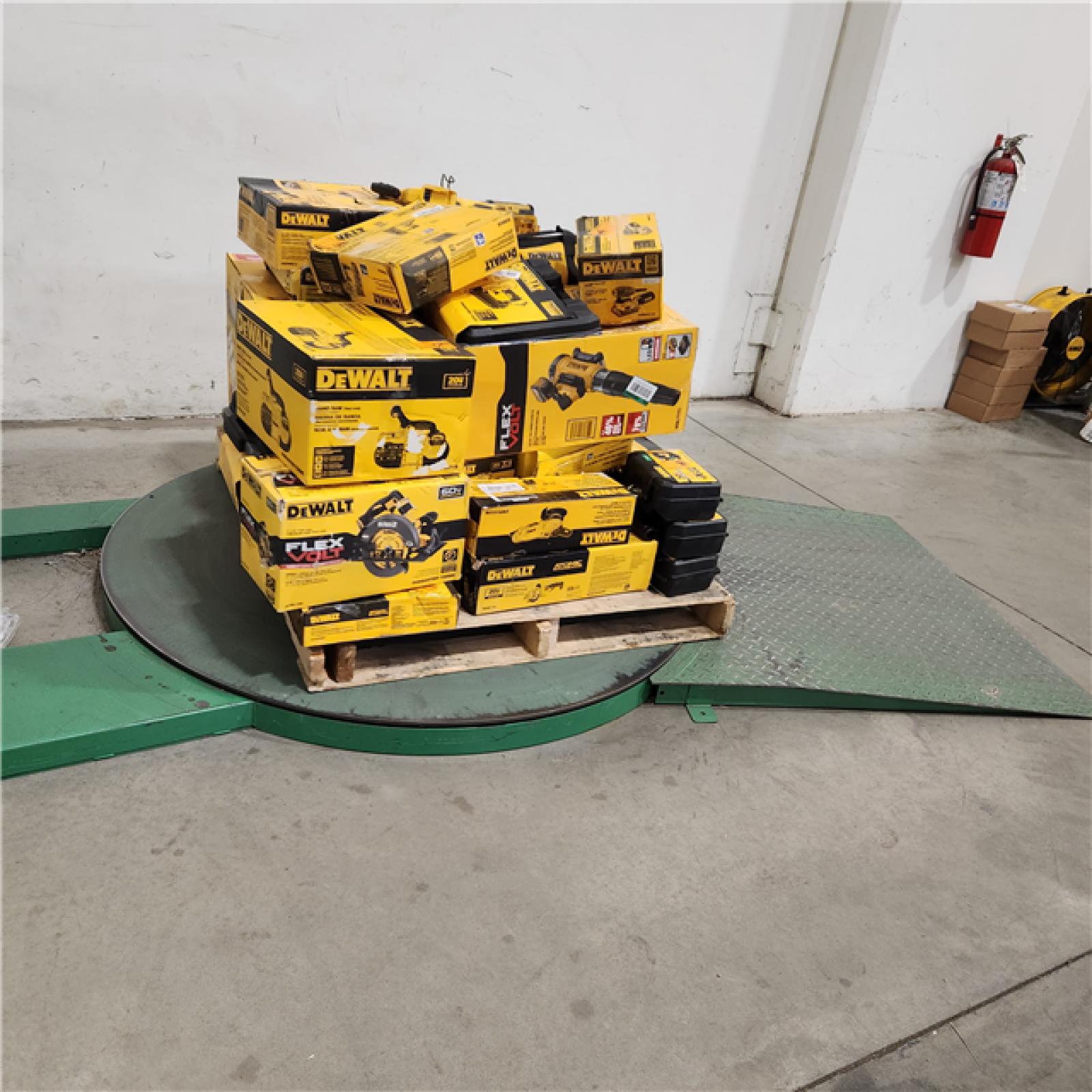 Dallas Location - As-Is DEWALT Tool Pallet