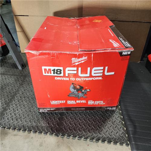 HOUSTON LOCATION - AS-IS Milwaukee M18 FUEL 7-1/4 in. Cordless Brushless Dual-Bevel Sliding Compound Miter Saw Tool Only