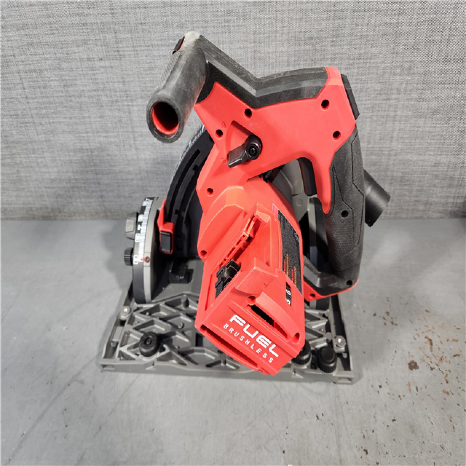 HOUSTON LOCATION - AS-IS Milwaukee M18 FUEL 18V Lithium-Ion Cordless Brushless 6-1/2 in. Plunge Cut Track Saw (Tool-Only)