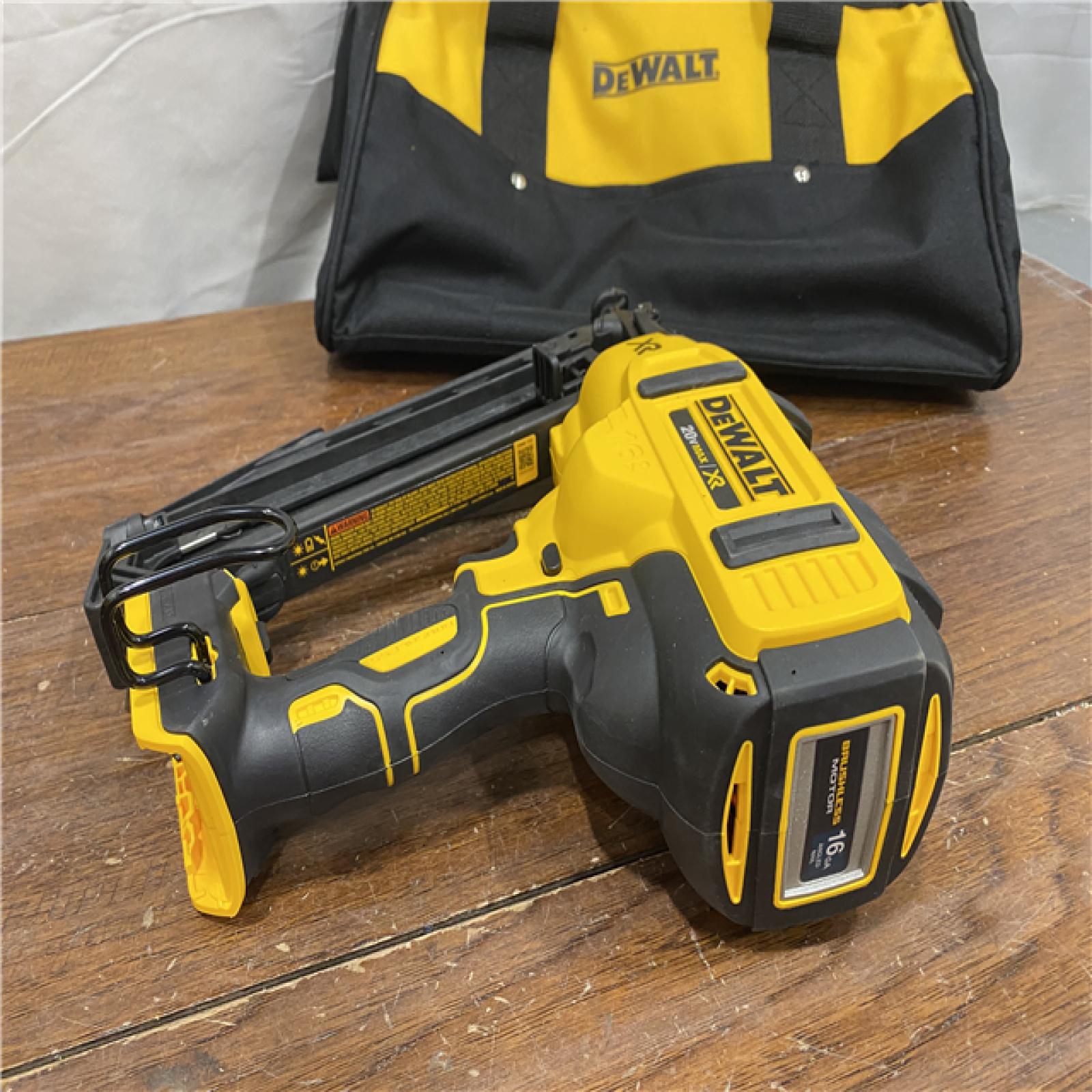 AS-ISDeWalt DCN660D1 20V 16 Gauge Cordless Angled Finish Nailer Kit W/ 2Ah Battery