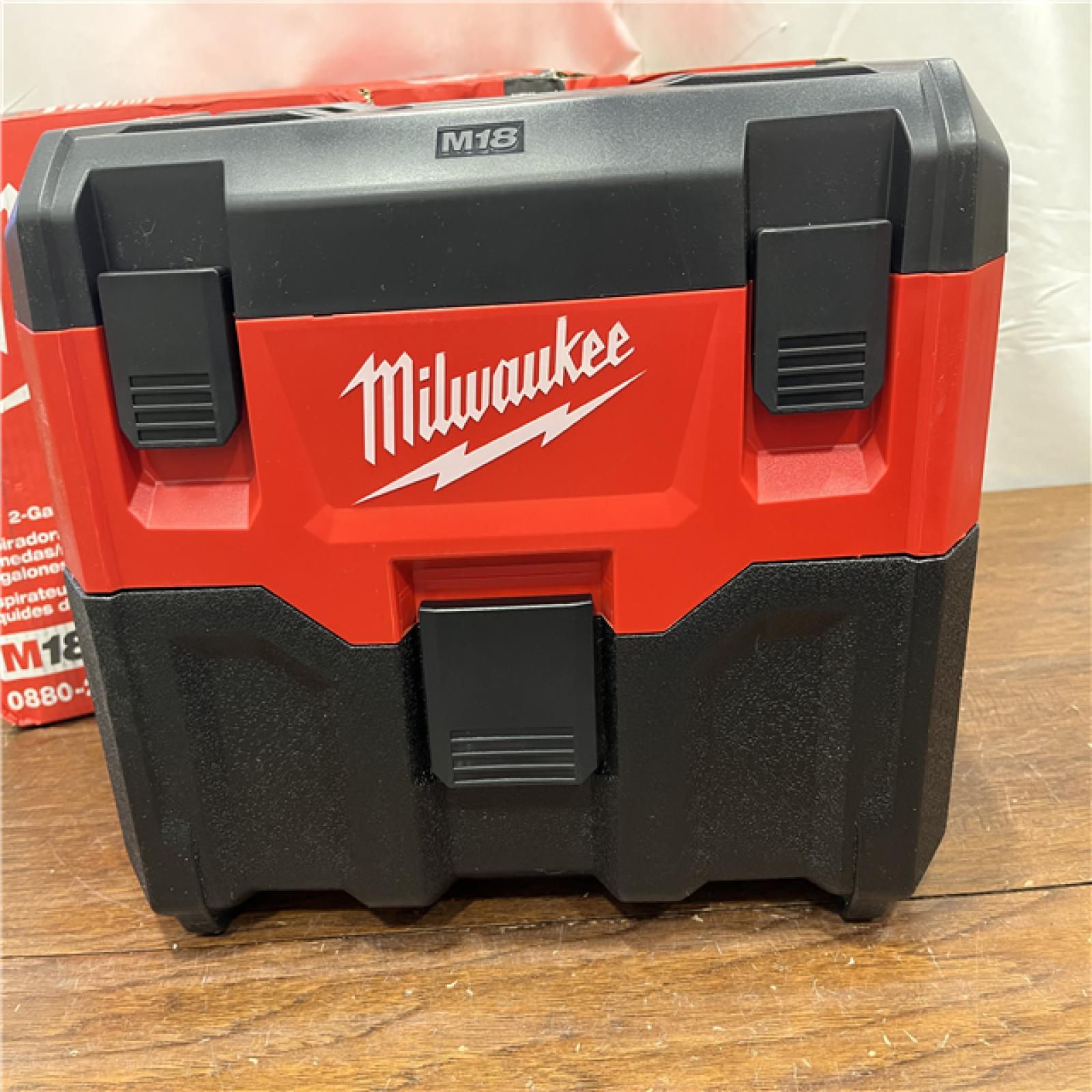 AS-ISMilwaukee M18 Vacuum 2Gal 6  Hose Access Bare Tool